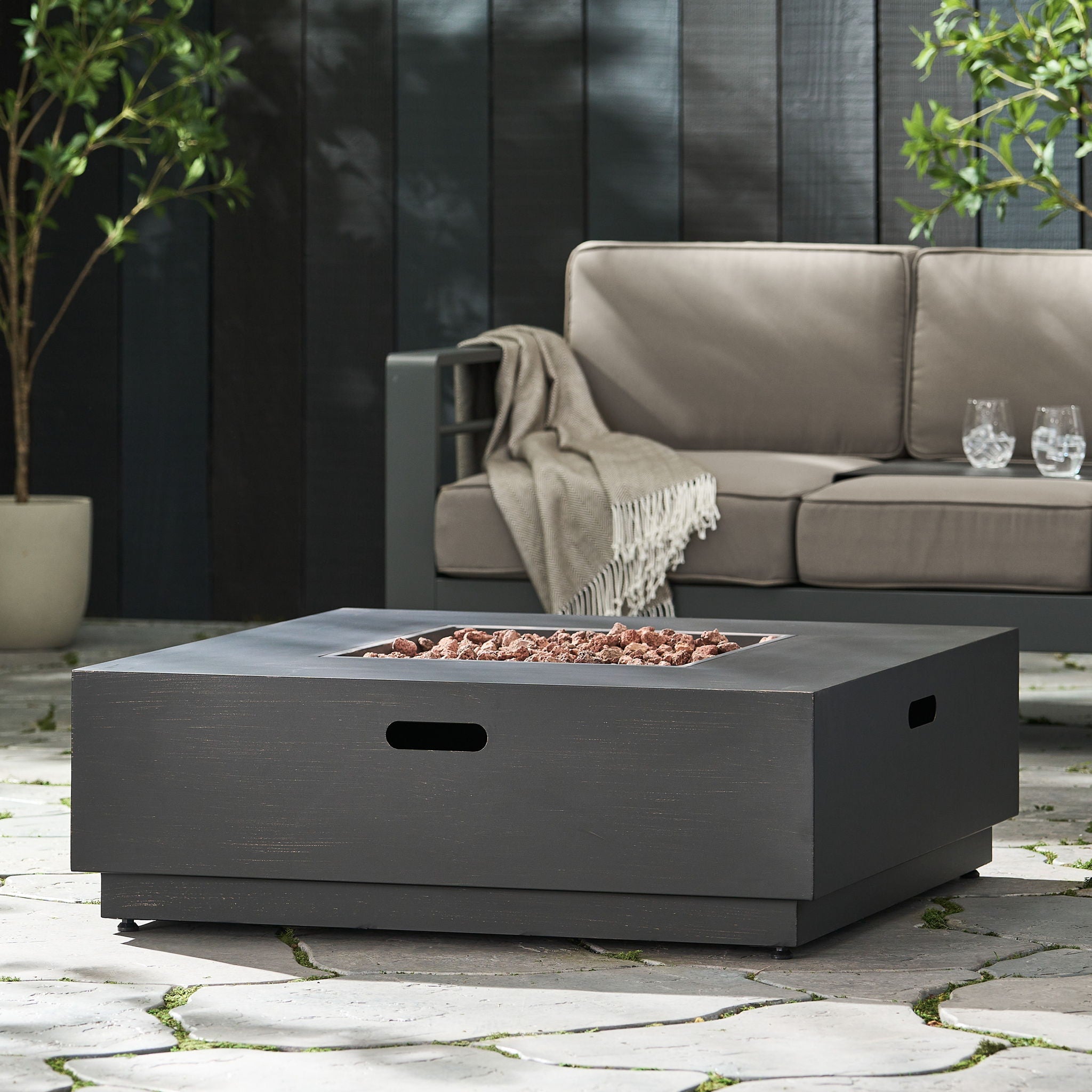 Modern Square Fire Pit With 50,000 Btu