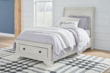 Robbinsdale - Sleigh Bed