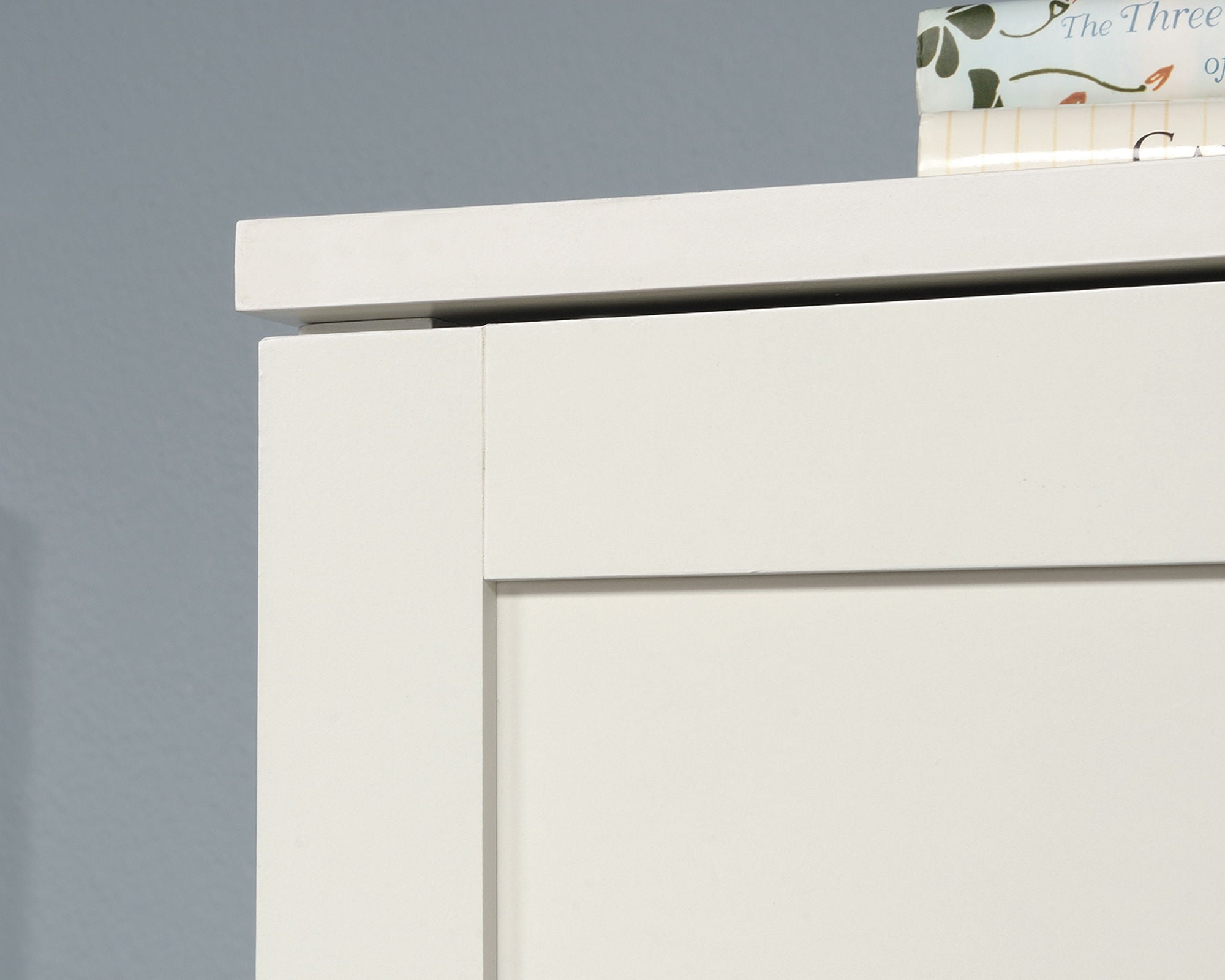 Storage Cabinet in White