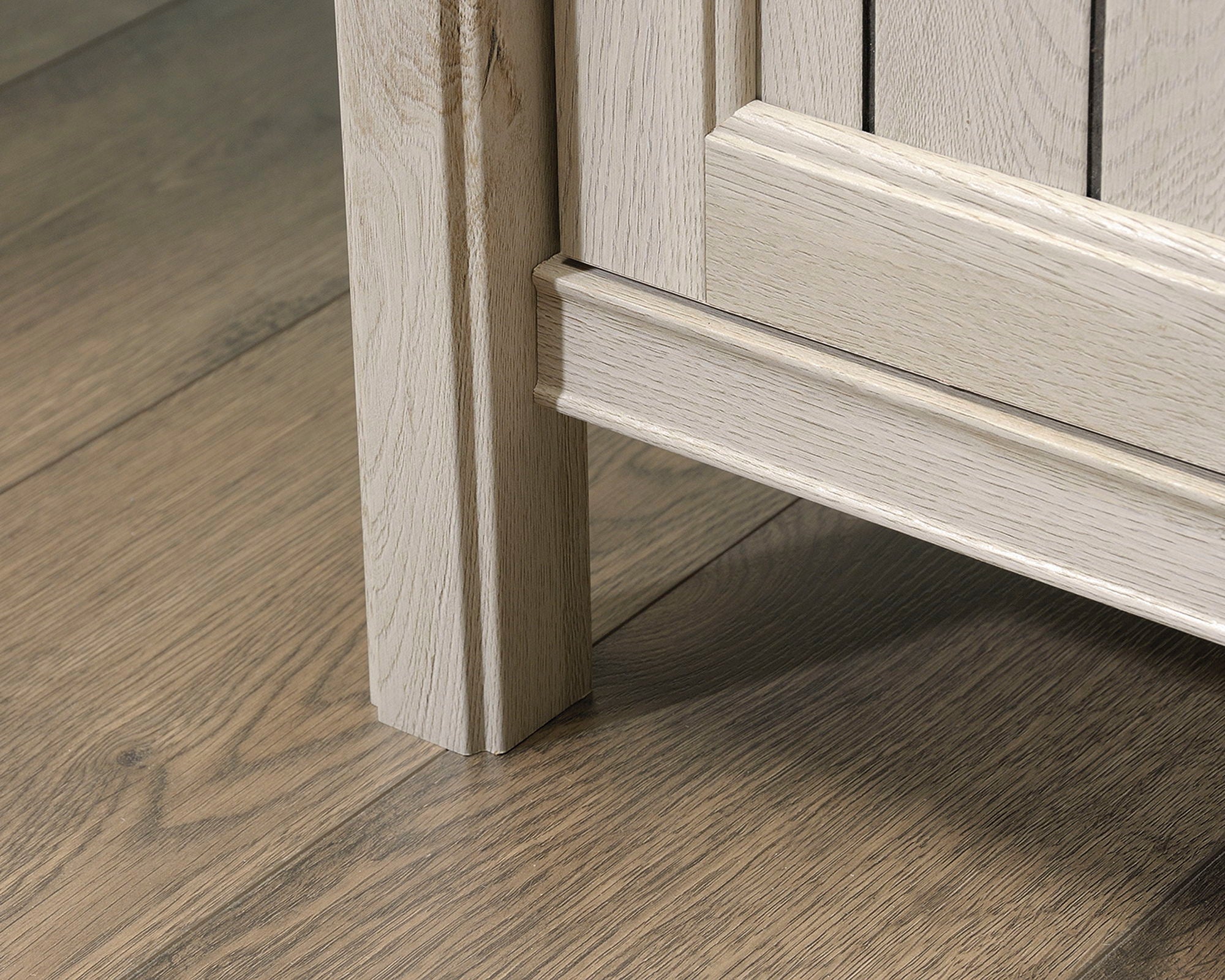 L-Shaped Desk in Chalked Chestnut