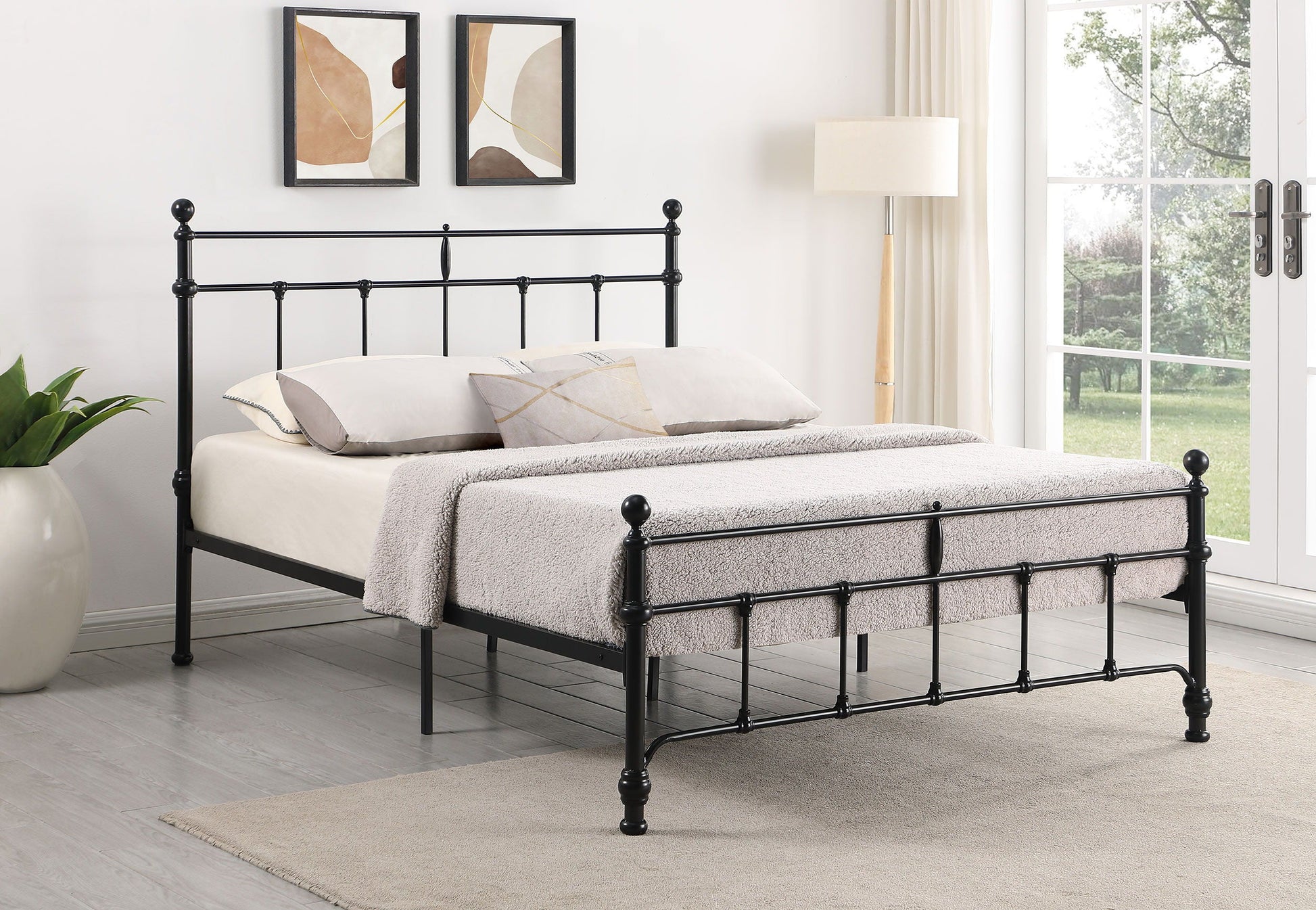 Coaster Fine Furniture Novak - Metal Open Frame Bed | Meri Furniture