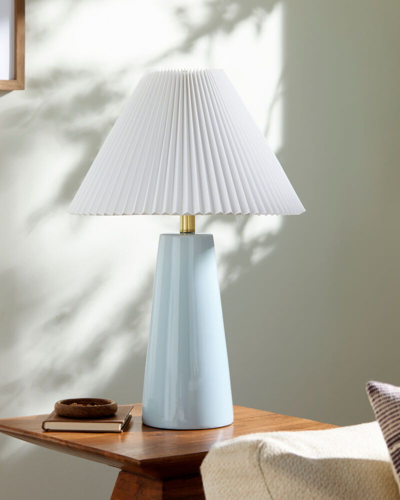 Vikundu Accent Table Lamp