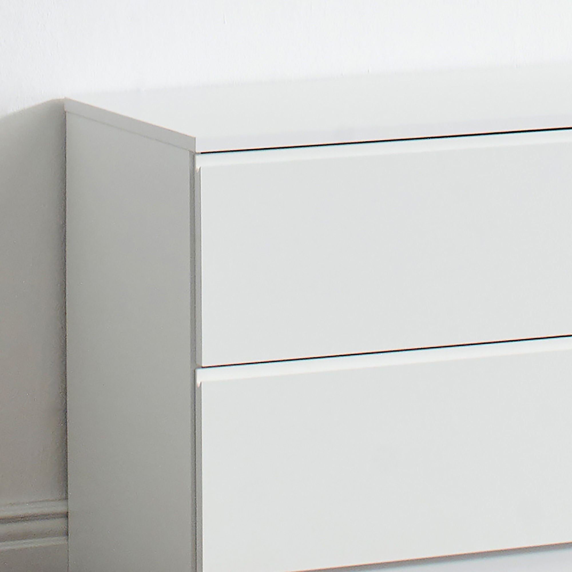 Devi - Modular Wood Closet System With Versatile Storage