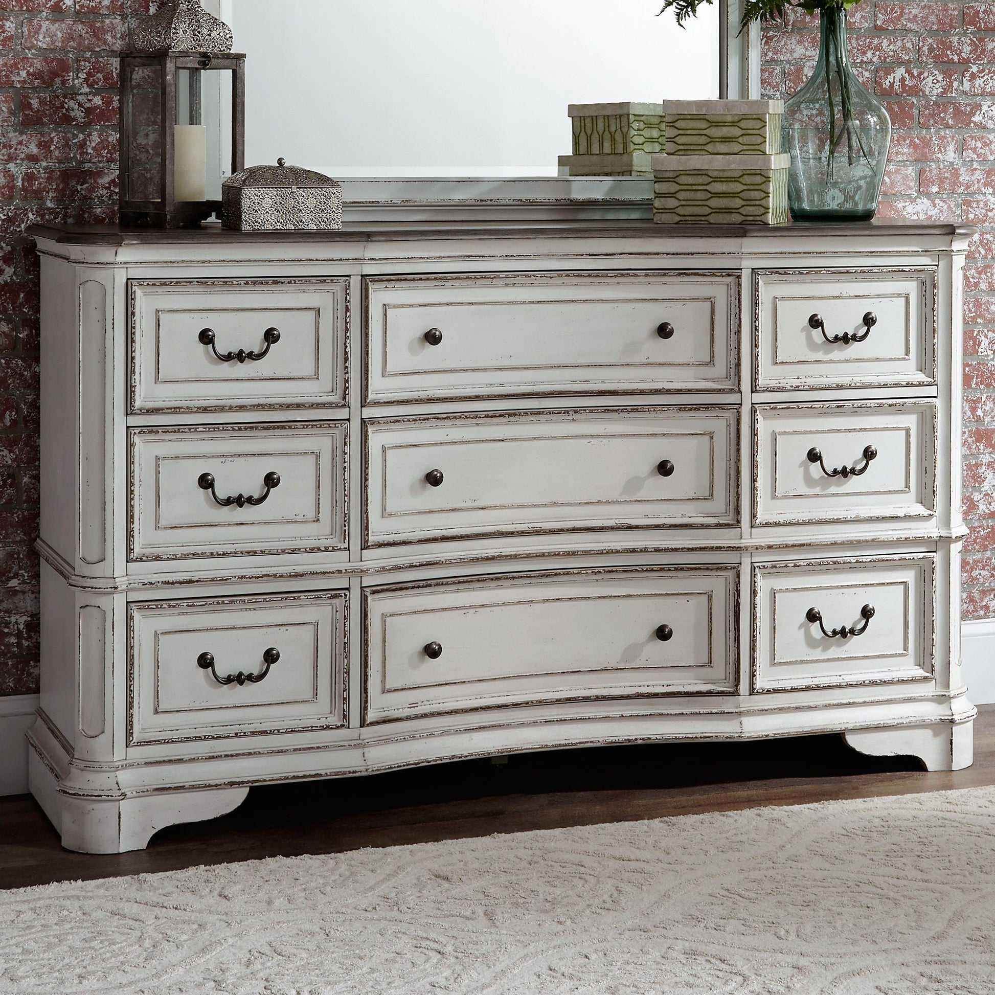 Liberty Furniture Magnolia Manor - 9 Drawer Dresser - White | Meri Furniture