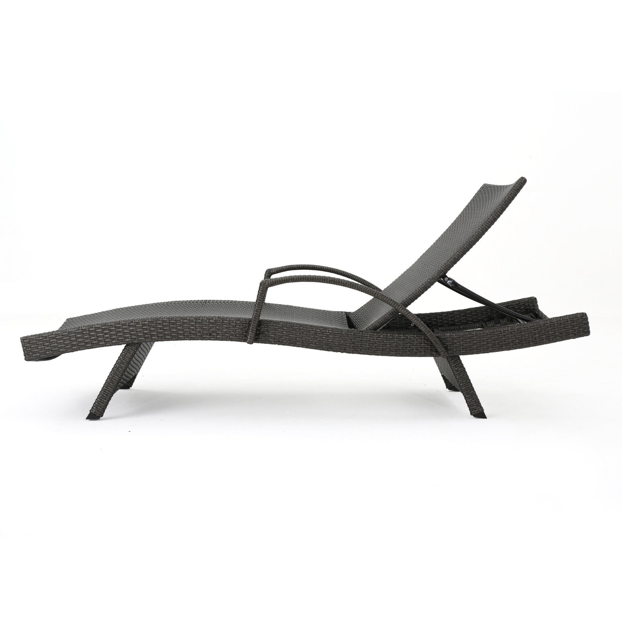 Salem - Contemporary Wicker Chaise Lounge With Arm, Weather Resistant