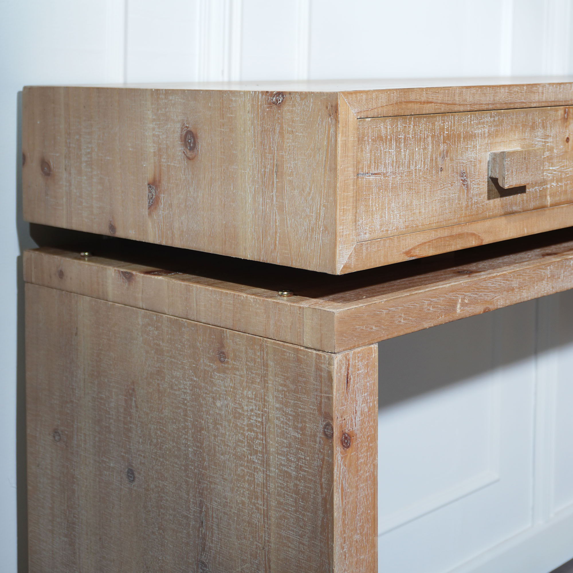 Rustic Wood Console Table With 3 Drawers Entryway Table For Hallway, Foyer, Or Office - Natural / Natural & Light Brown / Natural Wood / Natural Wood Wash / Natural / Rustic