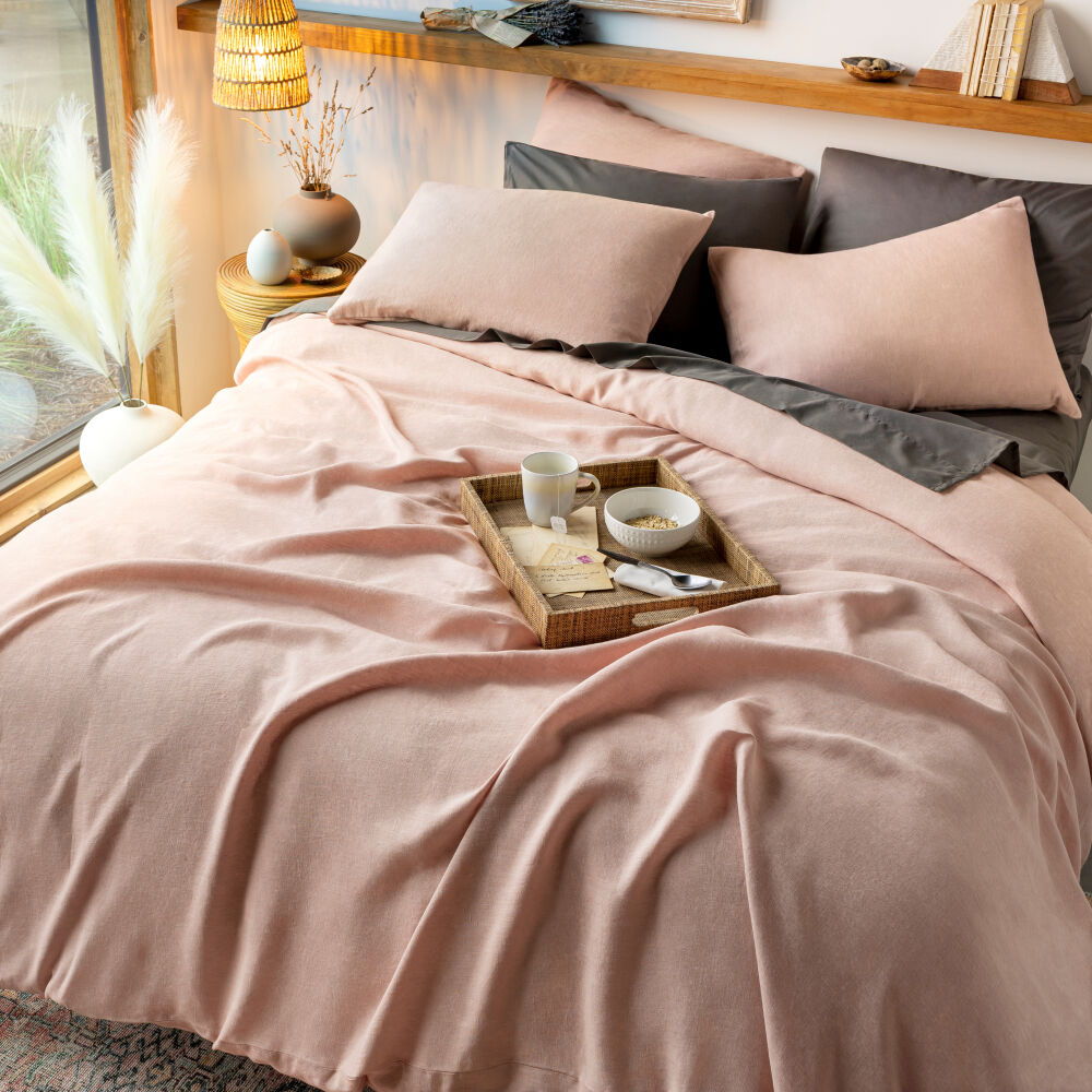 Dawson Bedding