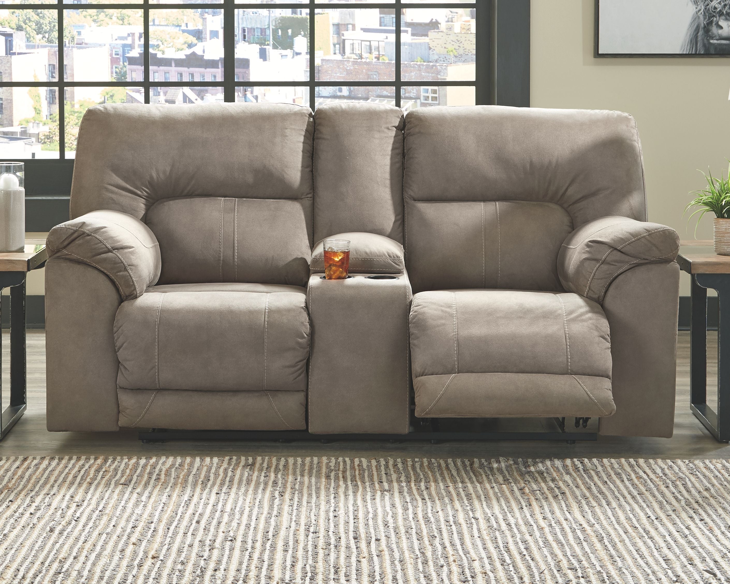 Ashley Furniture Cavalcade - Reclining Loveseat W/Console | Meri Furniture