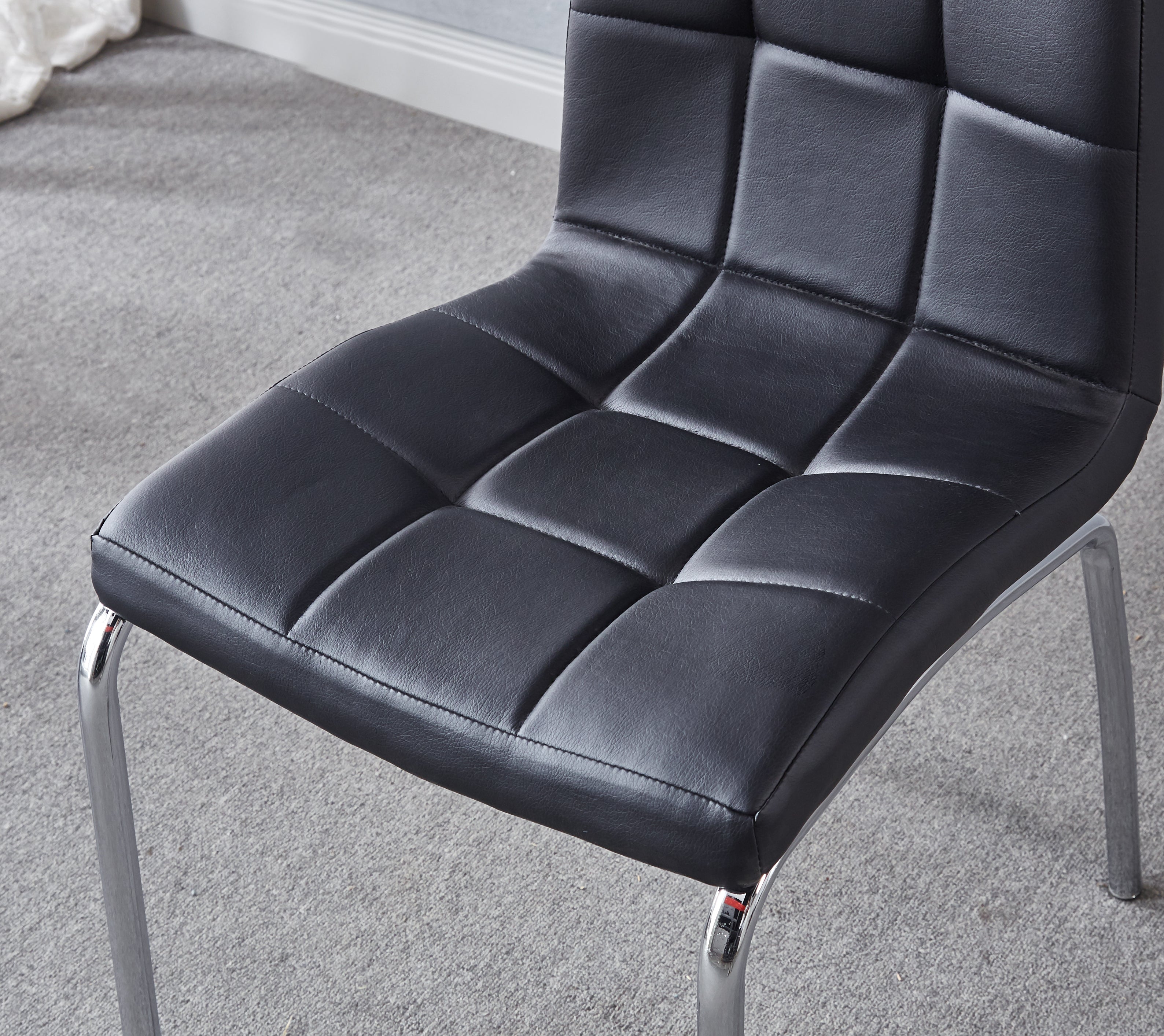 Set of 4 Leatherette Dining Chairs with Silver Metal Legs