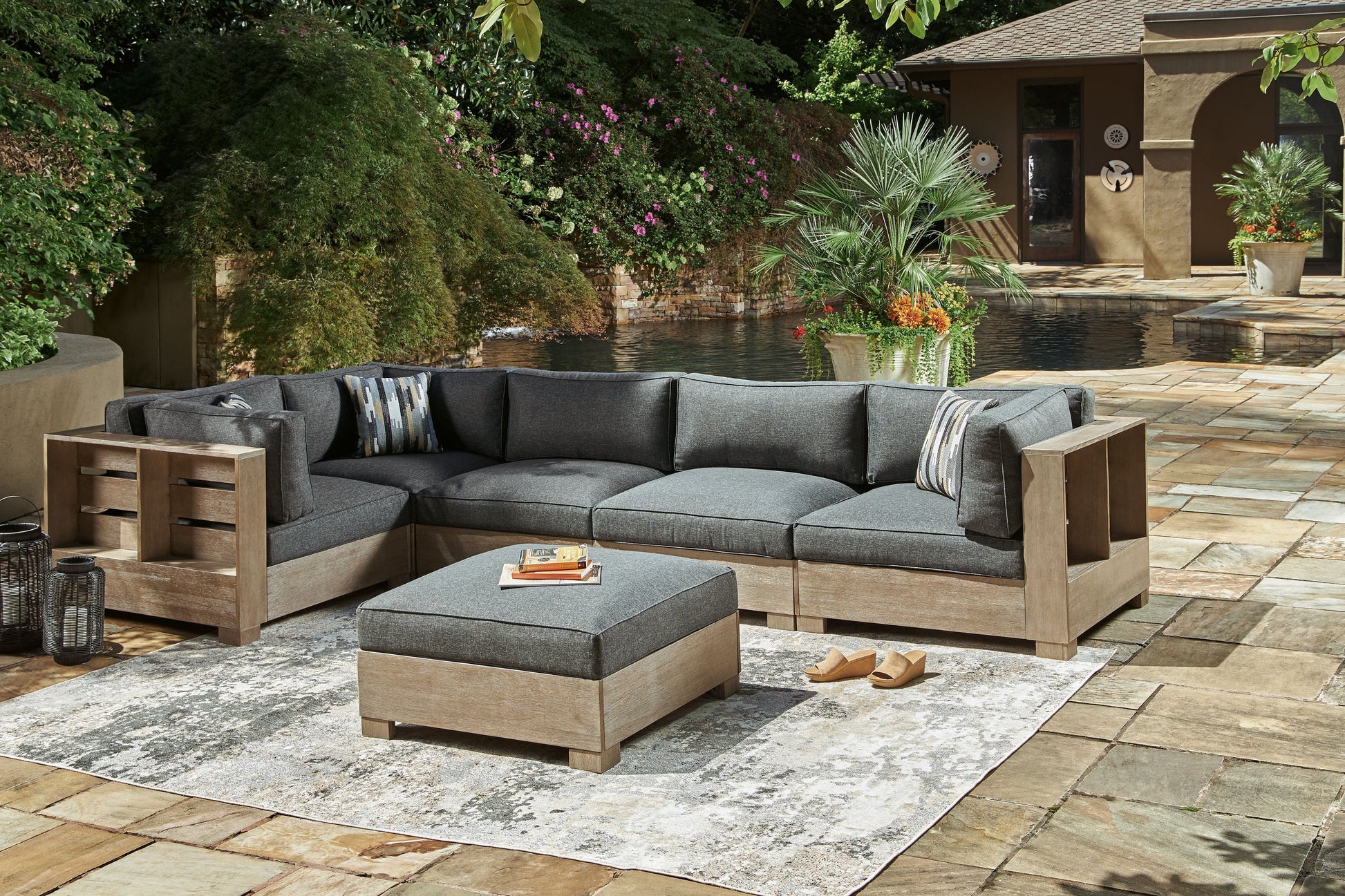 Signature Design by Ashley® Citrine Park - Sectional | Meri Furniture