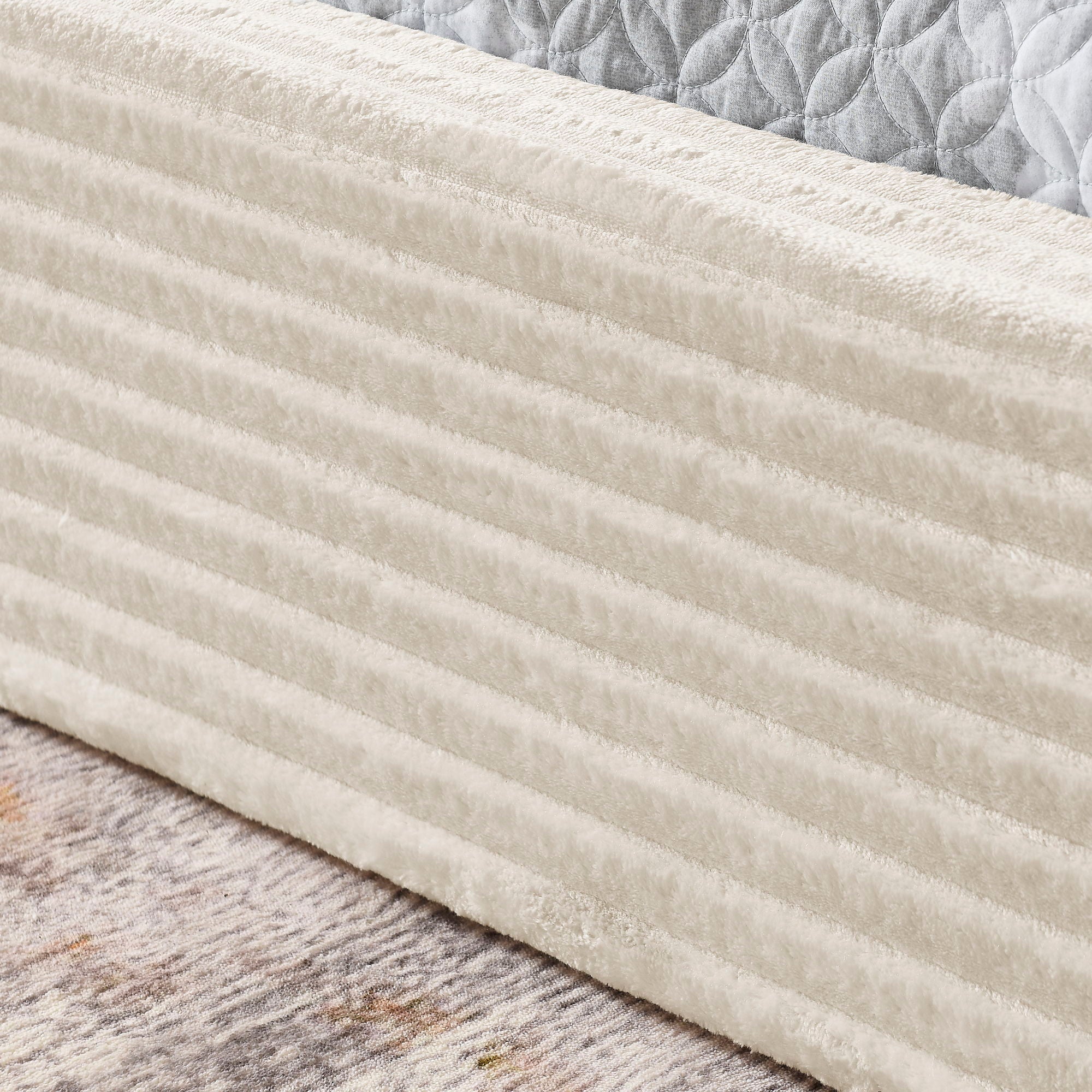 Modern Upholstered Bed Frame With Curved Headboard