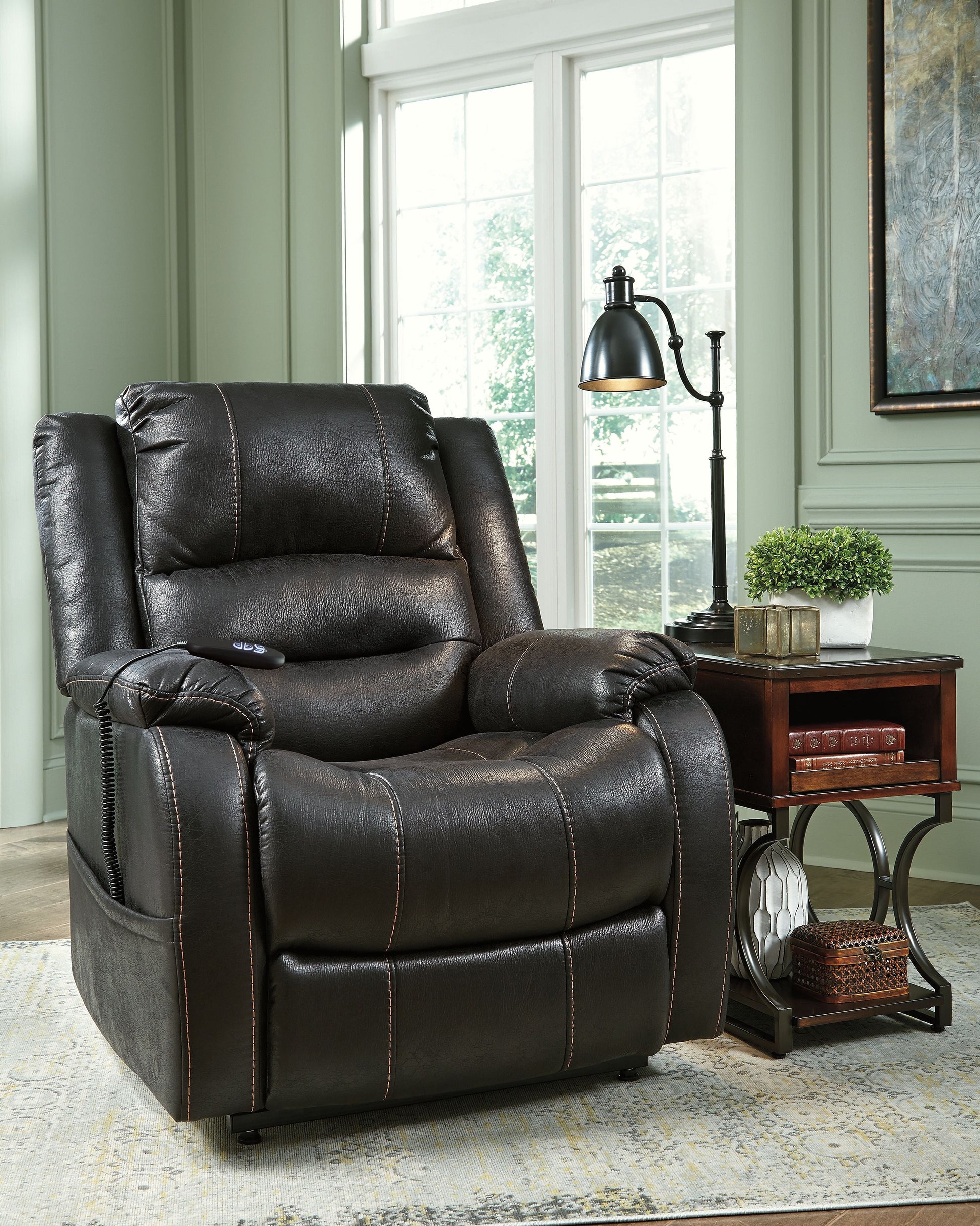 Ashley Furniture Yandel - Power Lift Recliners | Meri Furniture