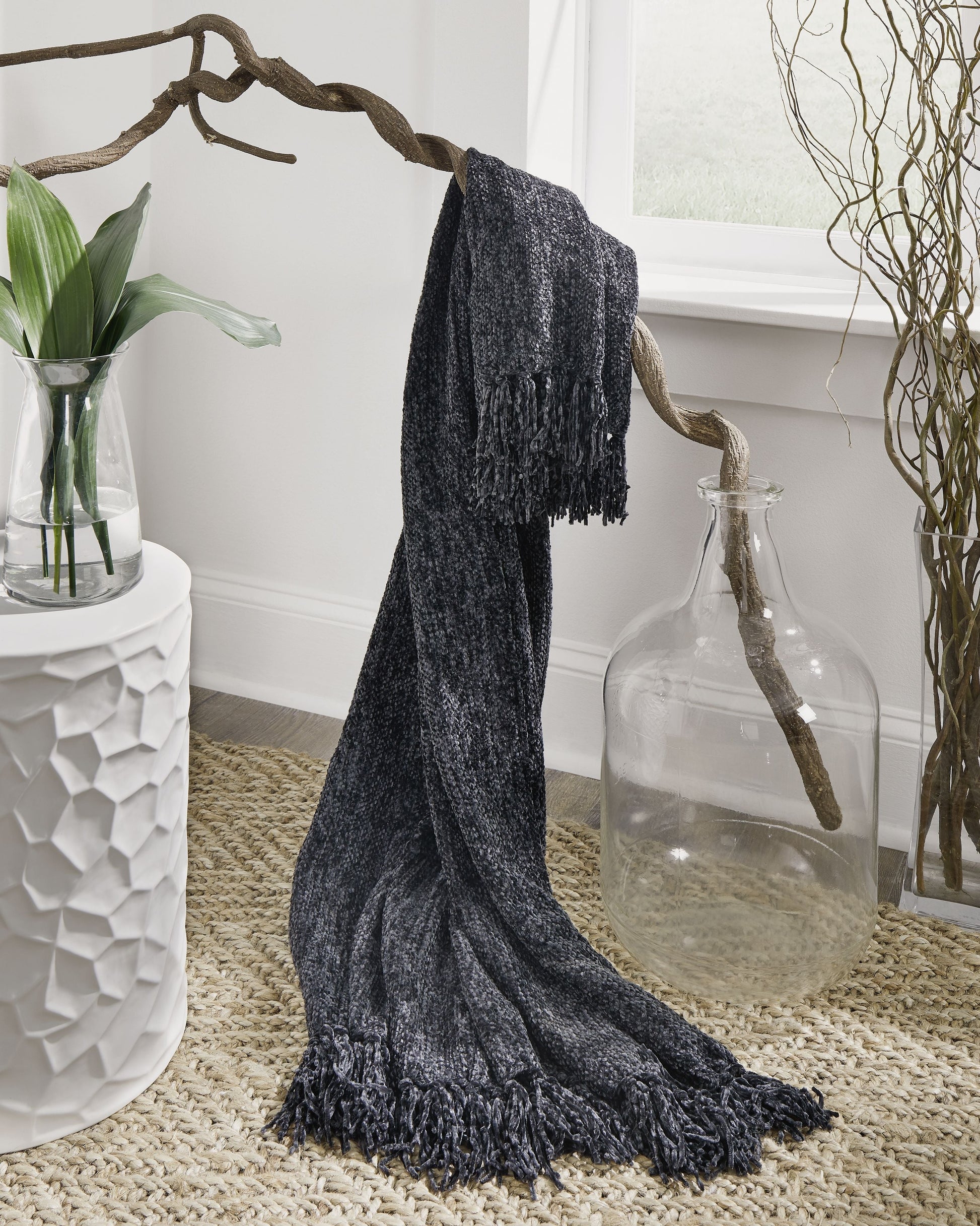 Signature Design by Ashley® Tamish - Throw | Meri Furniture