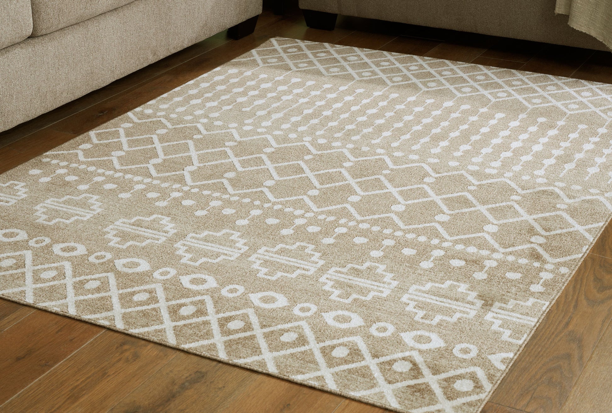 Signature Design by Ashley® Bunchly - Rug | Meri Furniture