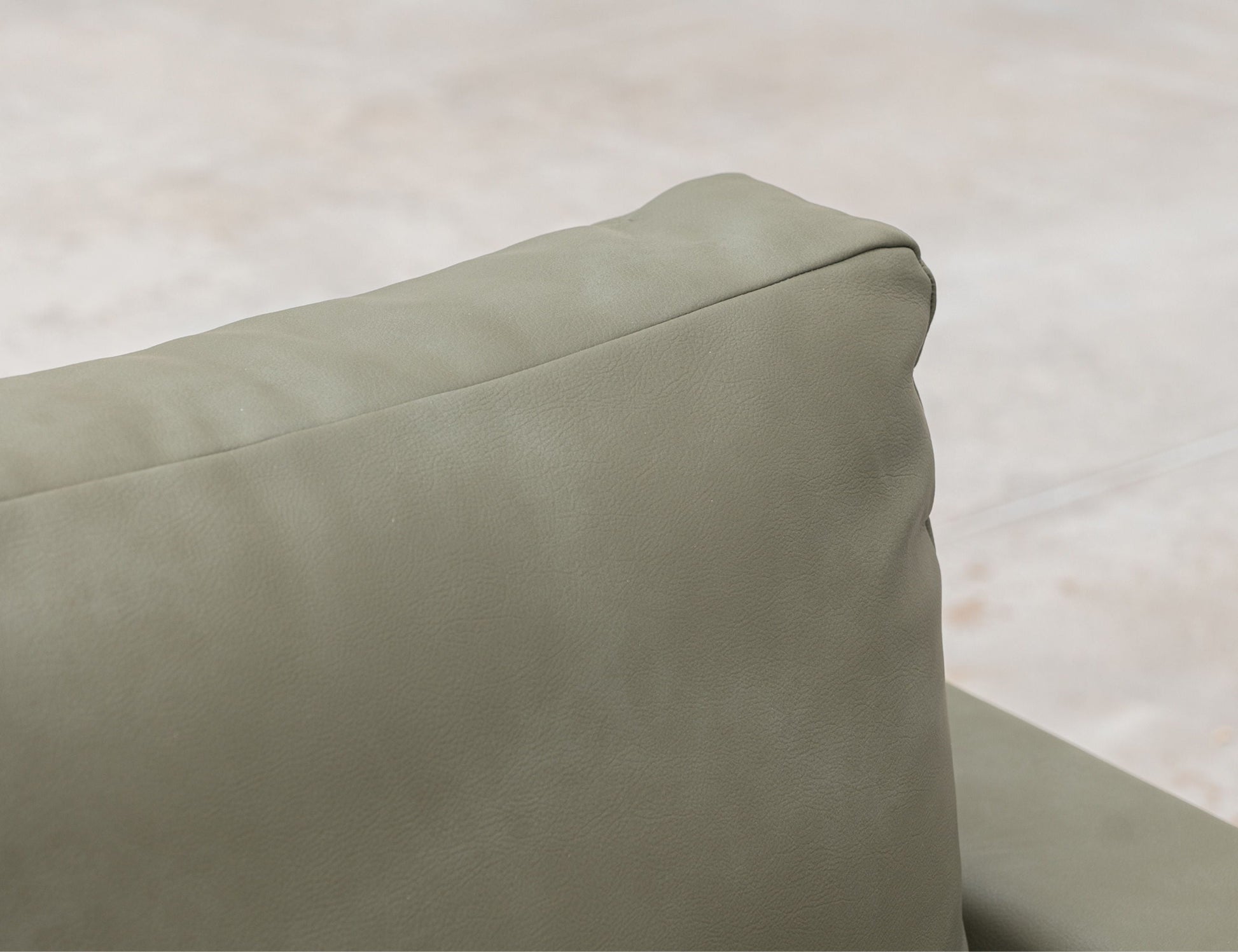 International Furniture Direct Blackburn - Sofa | Meri Furniture