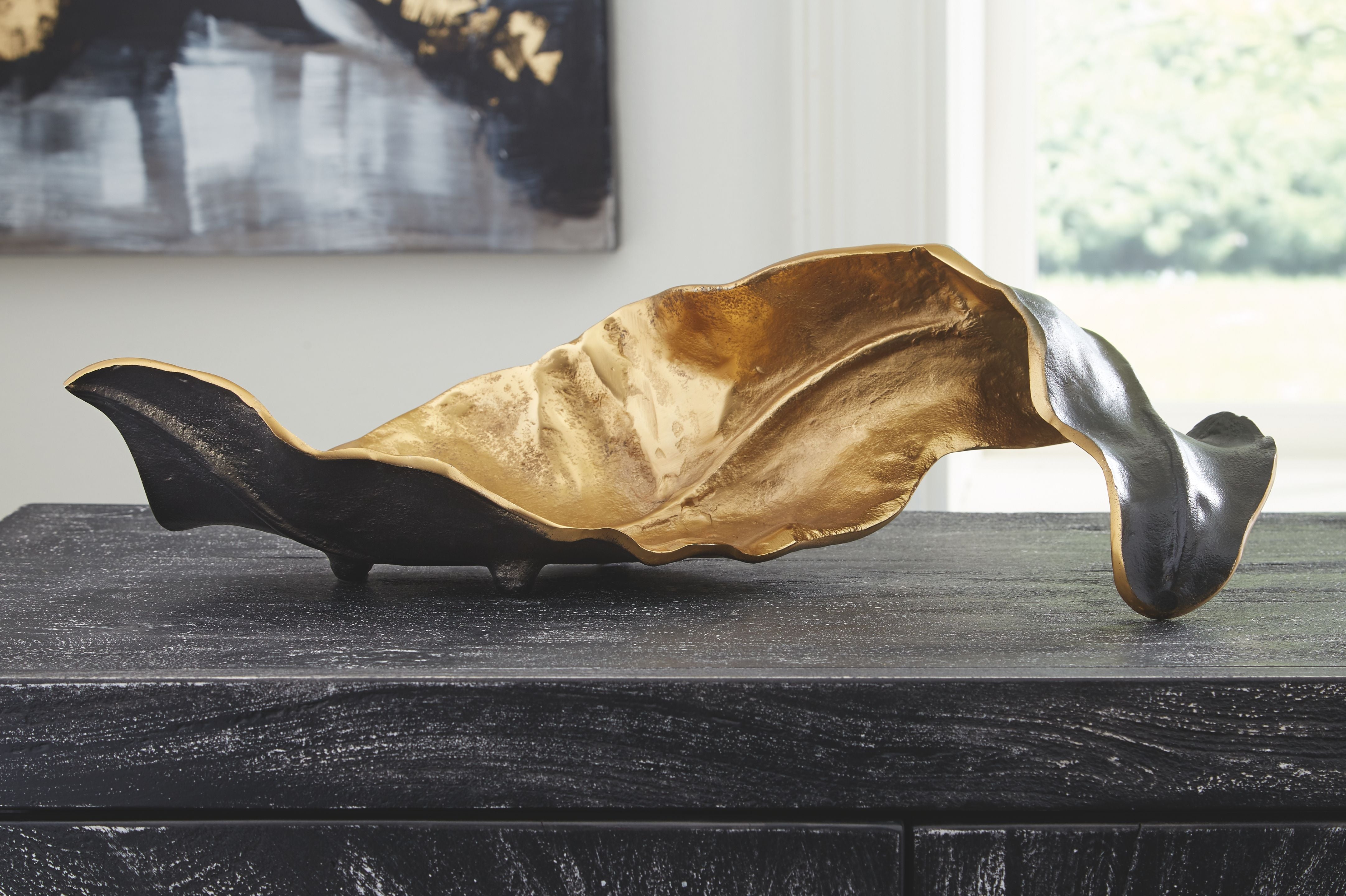 Ashley Furniture Melinda - Black / Gold Finish - Sculpture | Meri Furniture