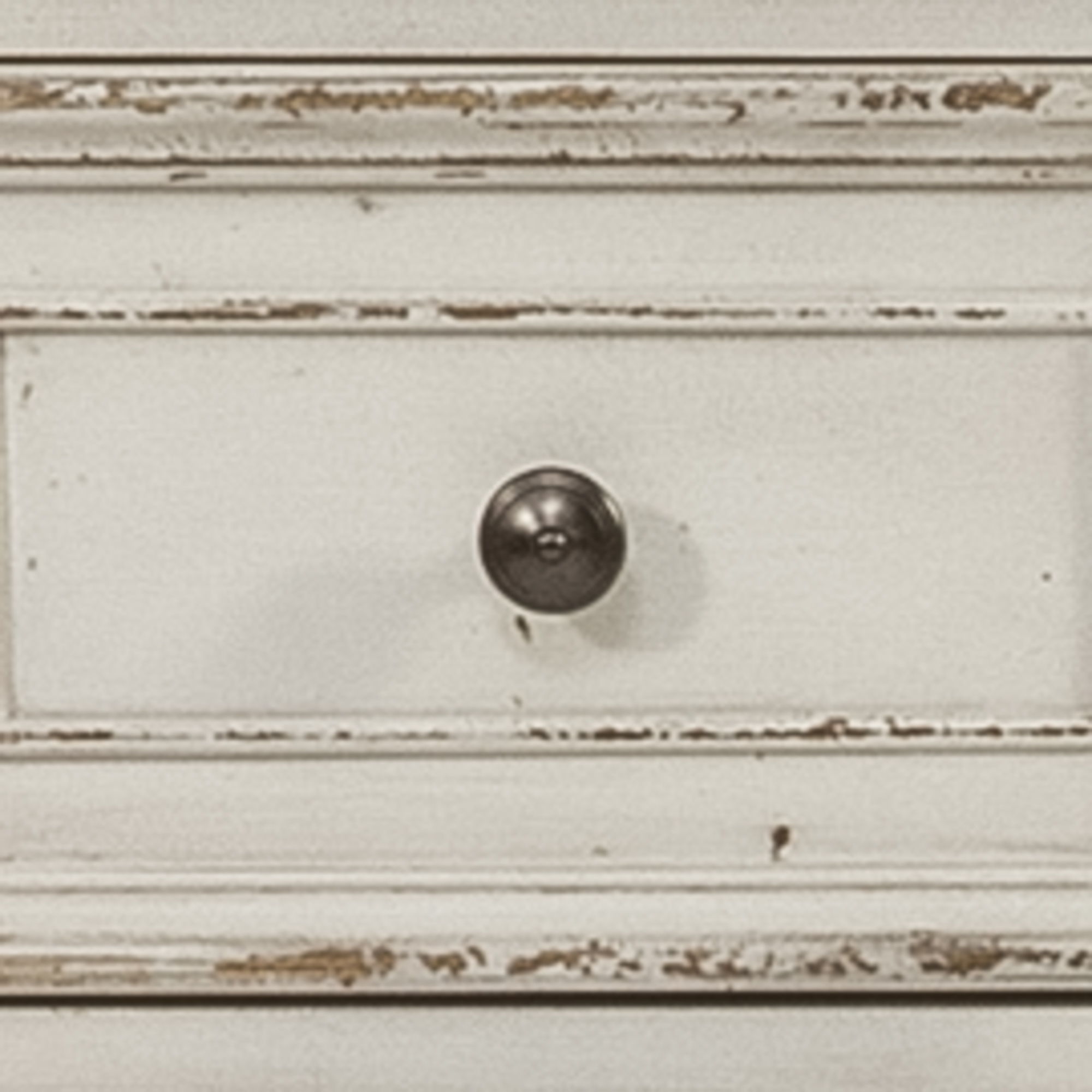 Magnolia Manor - Dresser & Mirror