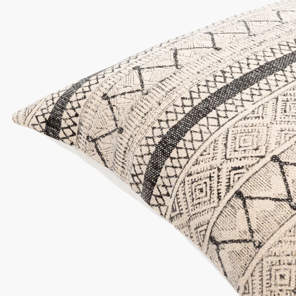 Janya Pillow