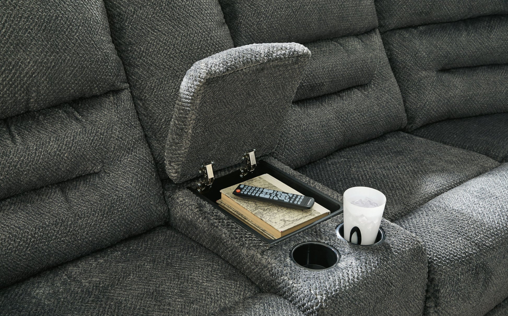 Signature Design by Ashley® Nettington - Power Reclining Sectional | Meri Furniture