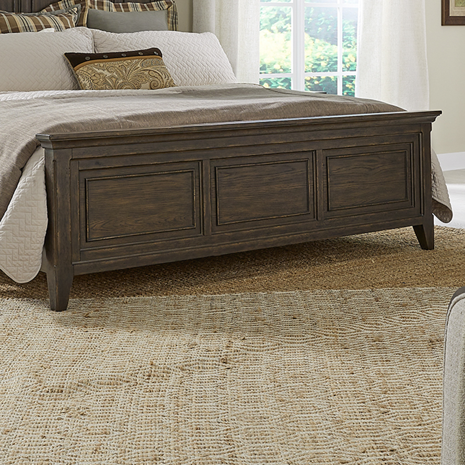 Paradise Valley - King Panel Footboard