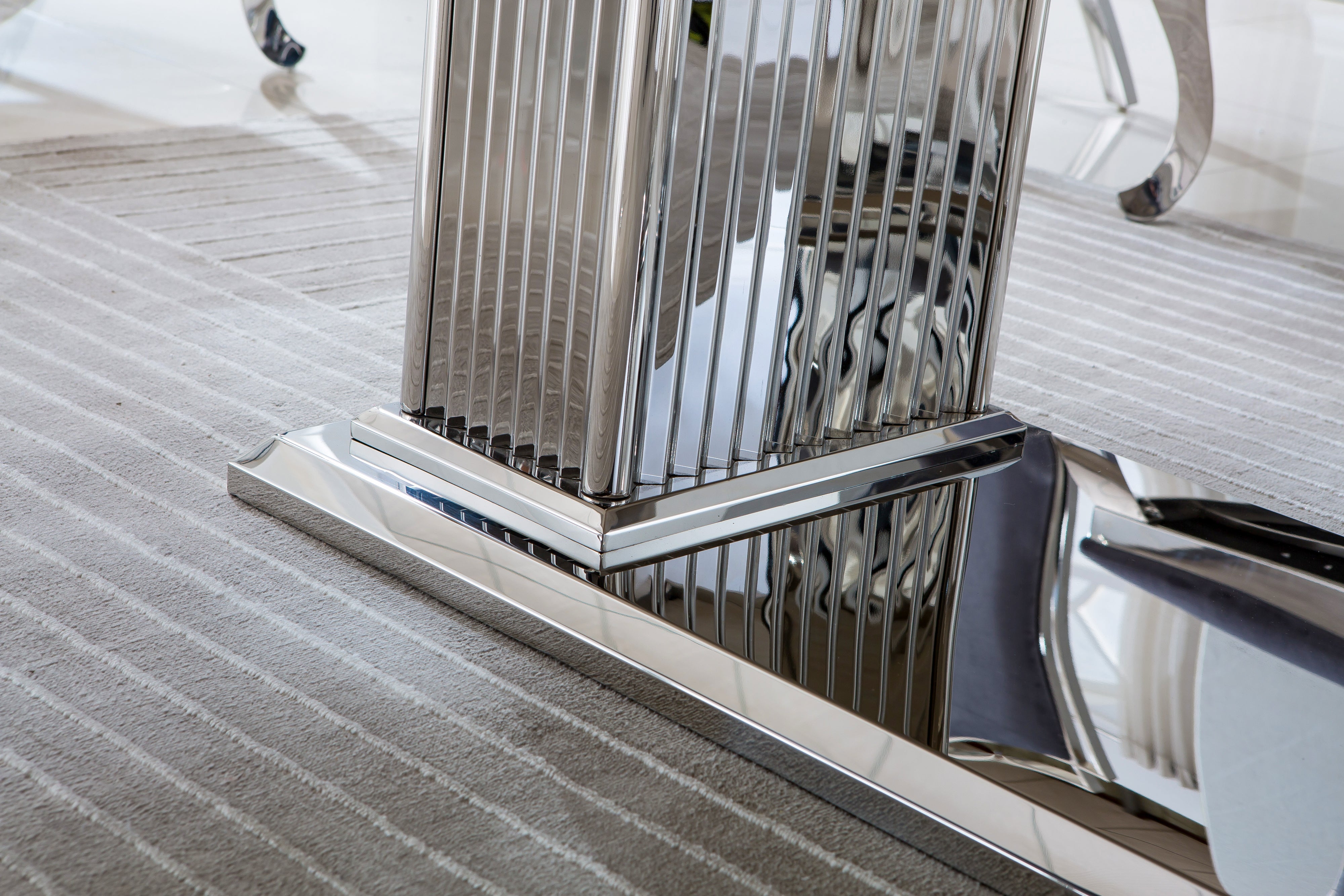 Elegant Rectangular Dining Table