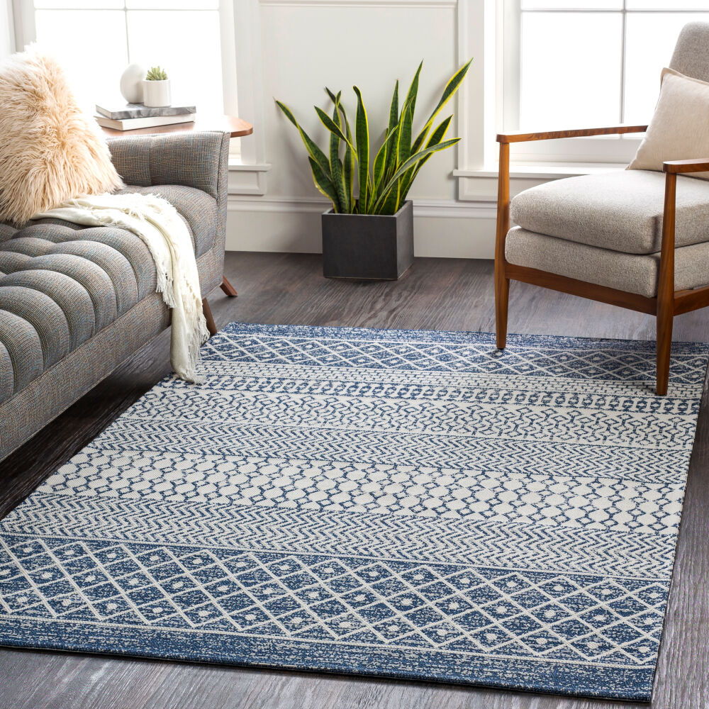 La Casa Machine Woven Rug