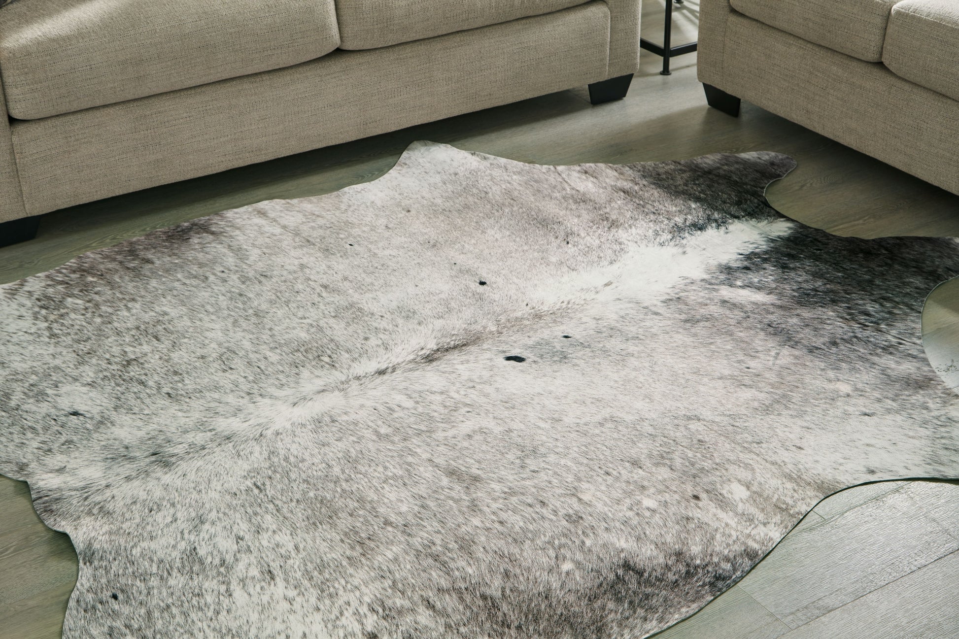 Signature Design by Ashley® Tailboy - Gray - Medium Rug | Meri Furniture