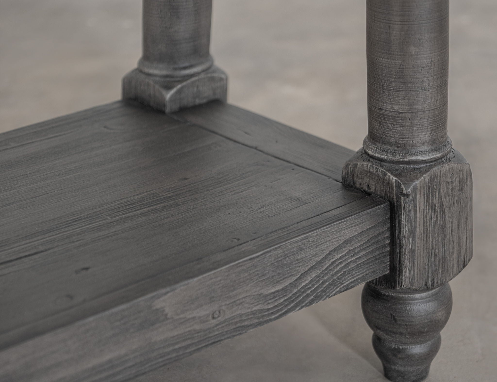 Tiffany - Sofa Table