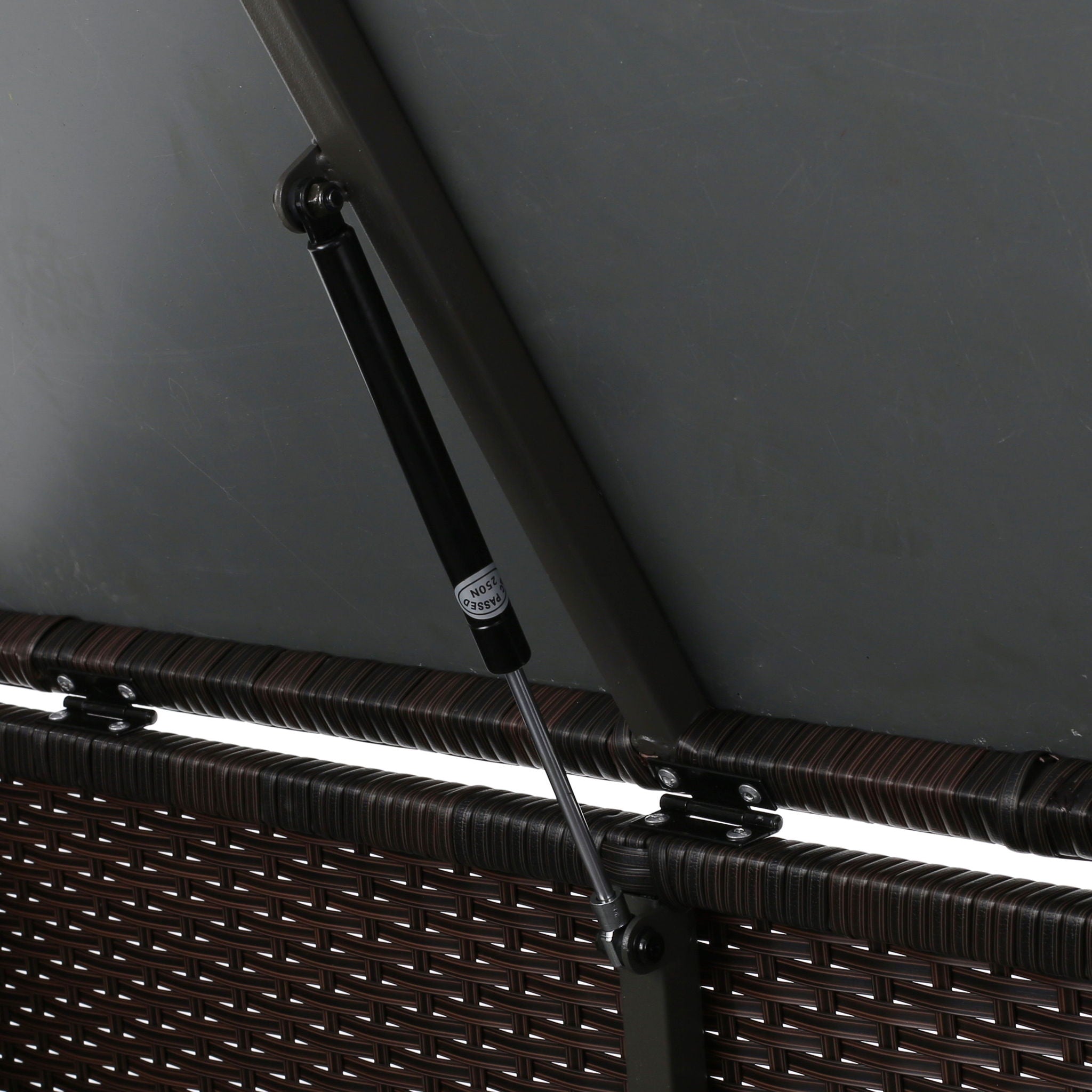 Santa Rosa - Storage Table