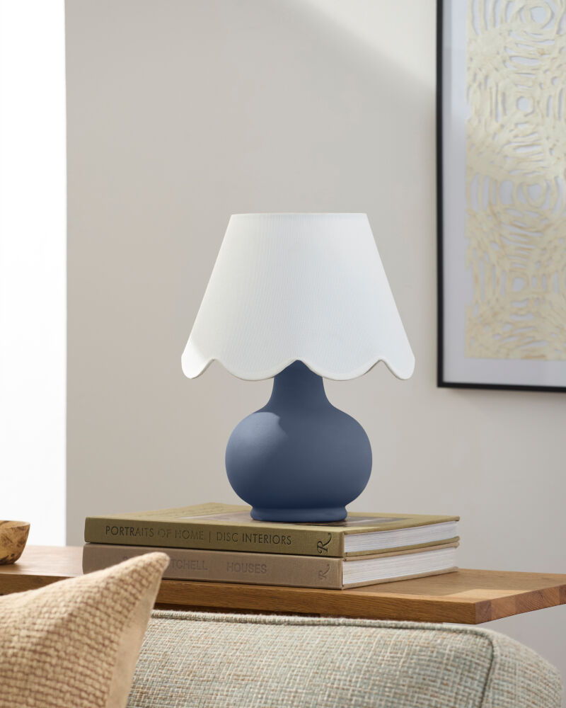 Stella Diminuta Accent Table Lamp
