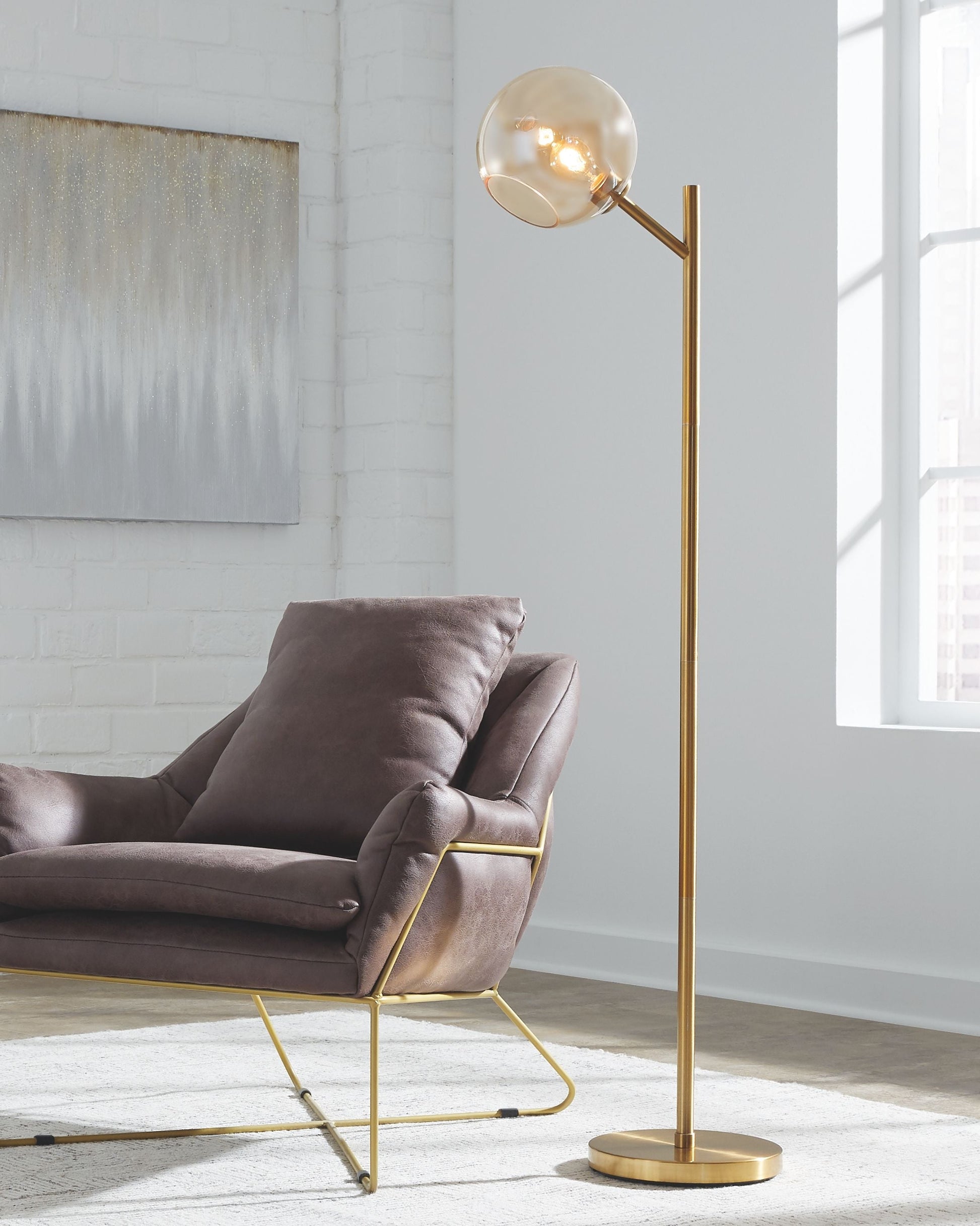Ashley Furniture Abanson - Metal Lamp | Meri Furniture