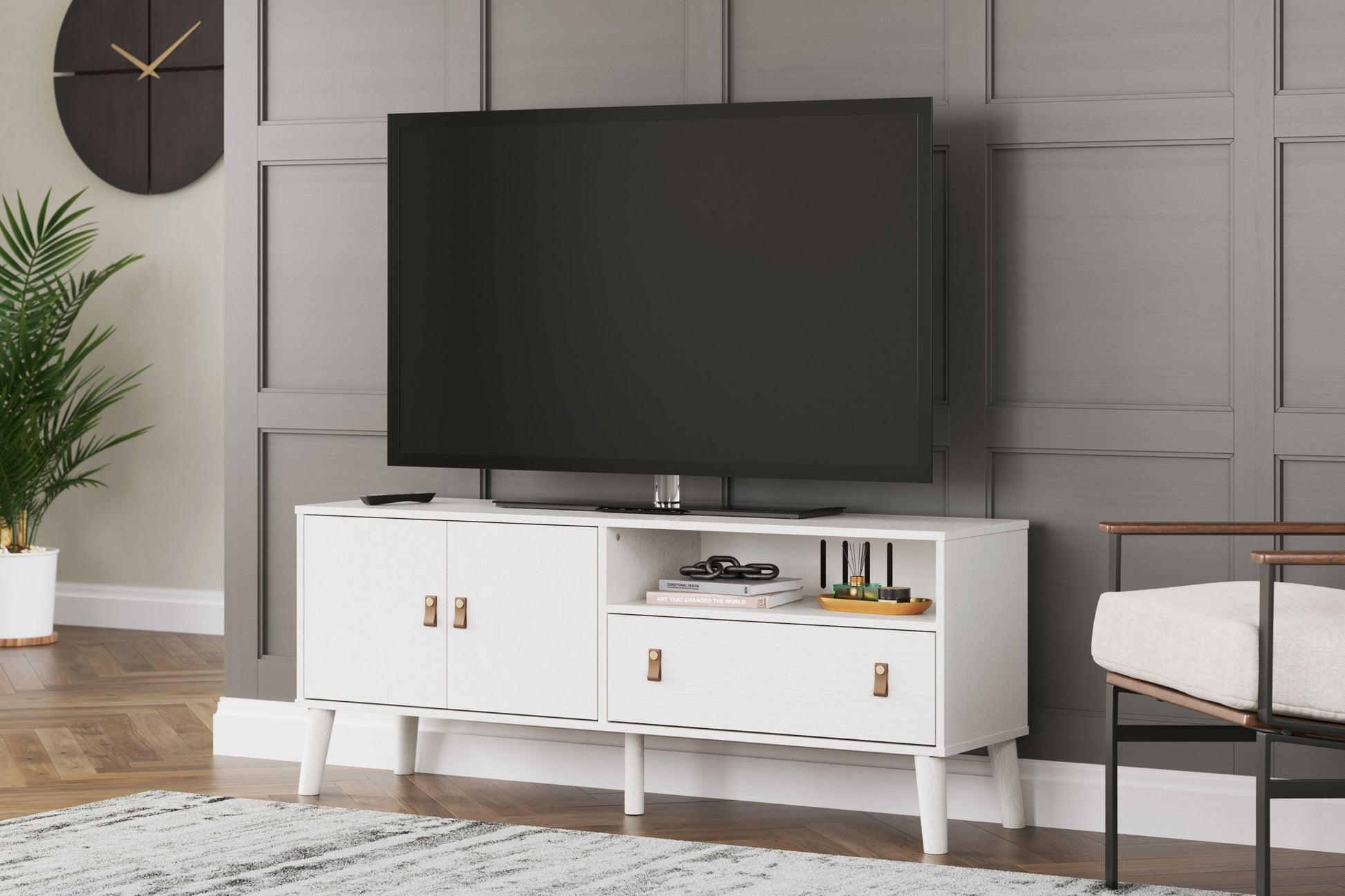 Signature Design by Ashley® Aprilyn - TV Stand | Meri Furniture