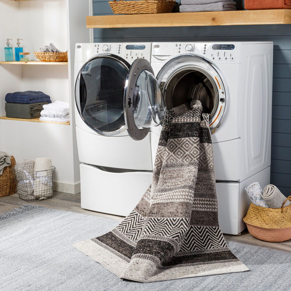 Lavadora Machine Woven Rug