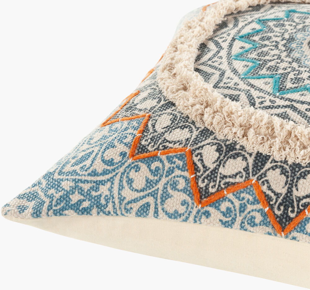 Dayna Pillow