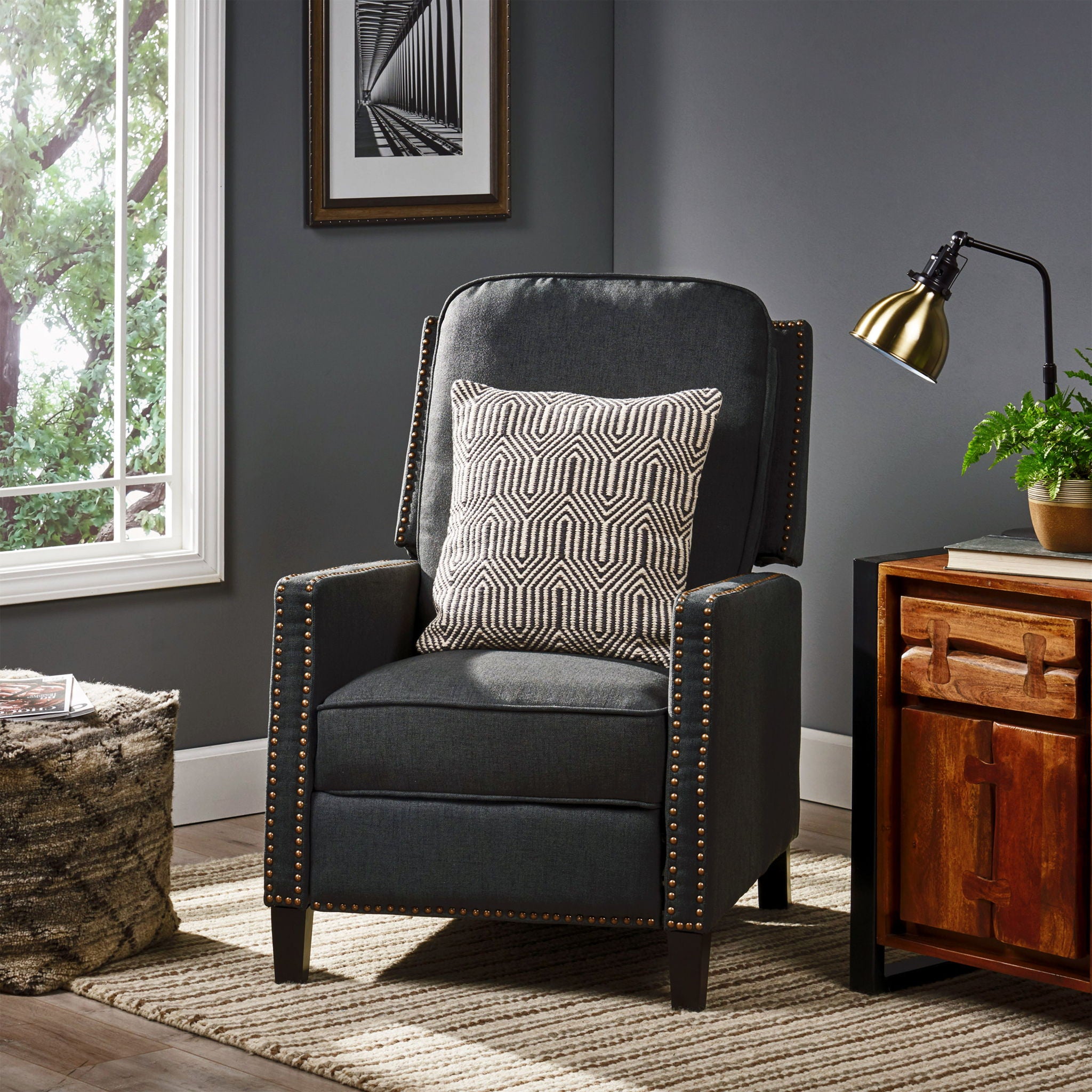 Contemporary Wide Manual Standard Recliner