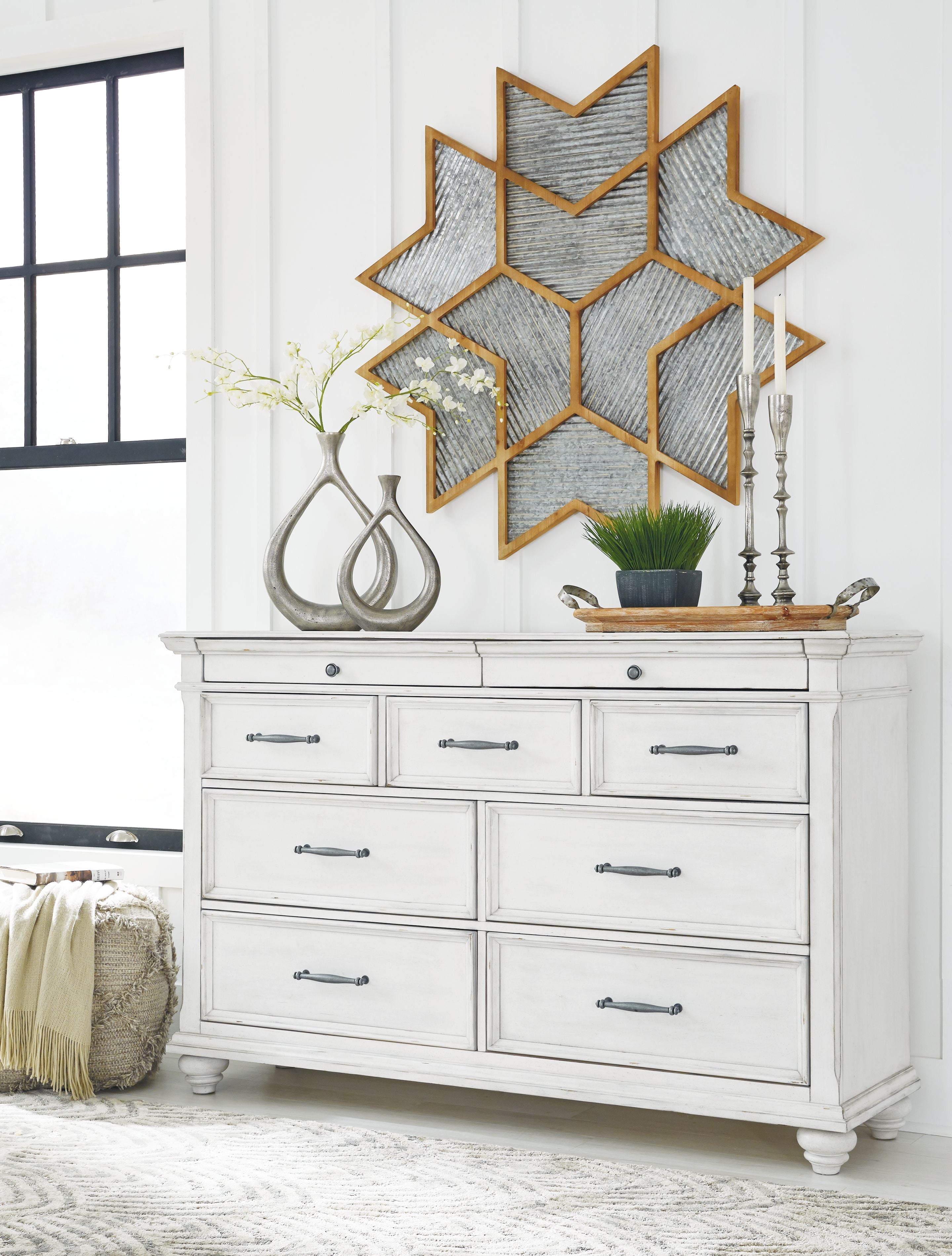 Ashley Furniture Kanwyn - Dresser, Mirror | Meri Furniture
