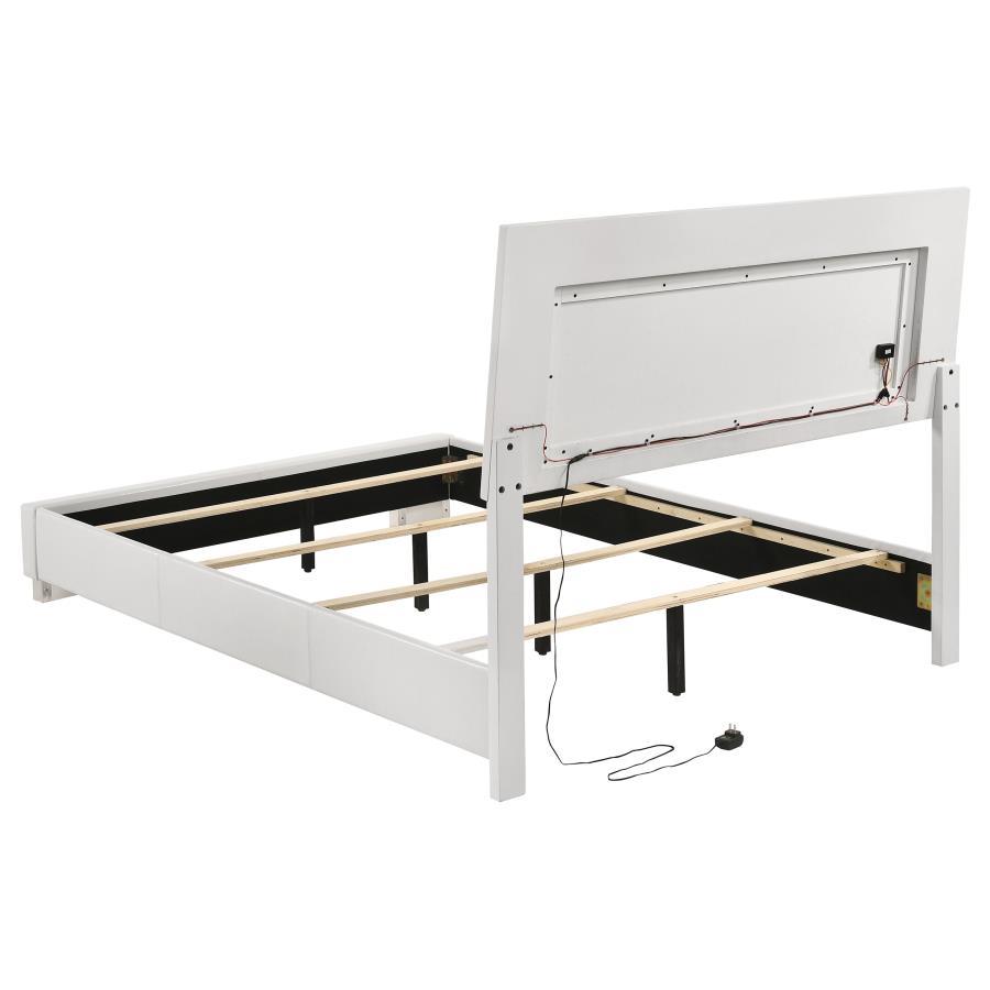 Coaster Fine Furniture Felicity - Bedroom Set With LED Mirror | Meri Furniture