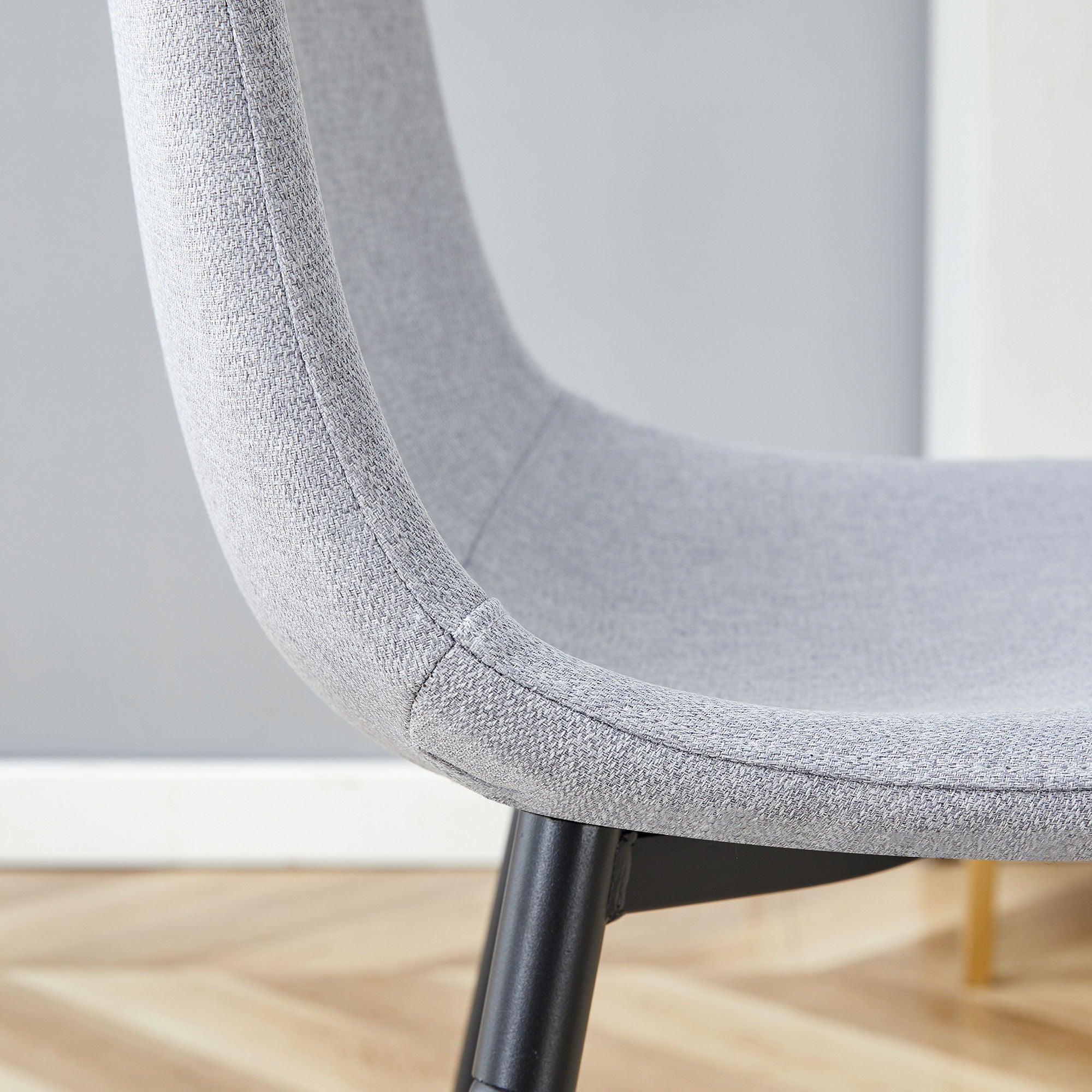 Modern Medieval Style Cushioned Side Chairs Set With Black Metal Legs For Kitchens