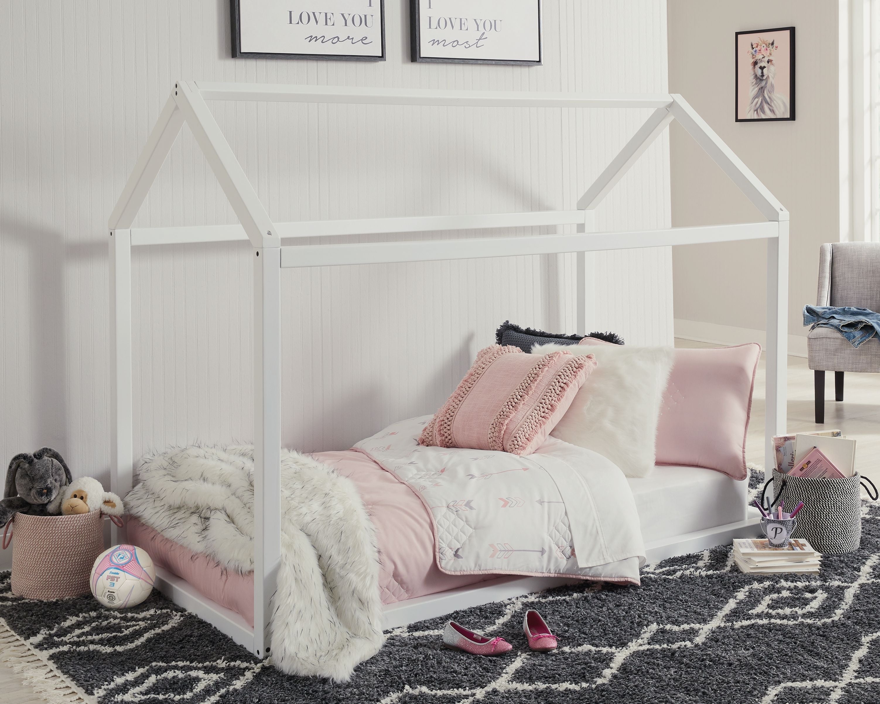 Ashley Furniture Flannibrook - House Bed Frame | Meri Furniture
