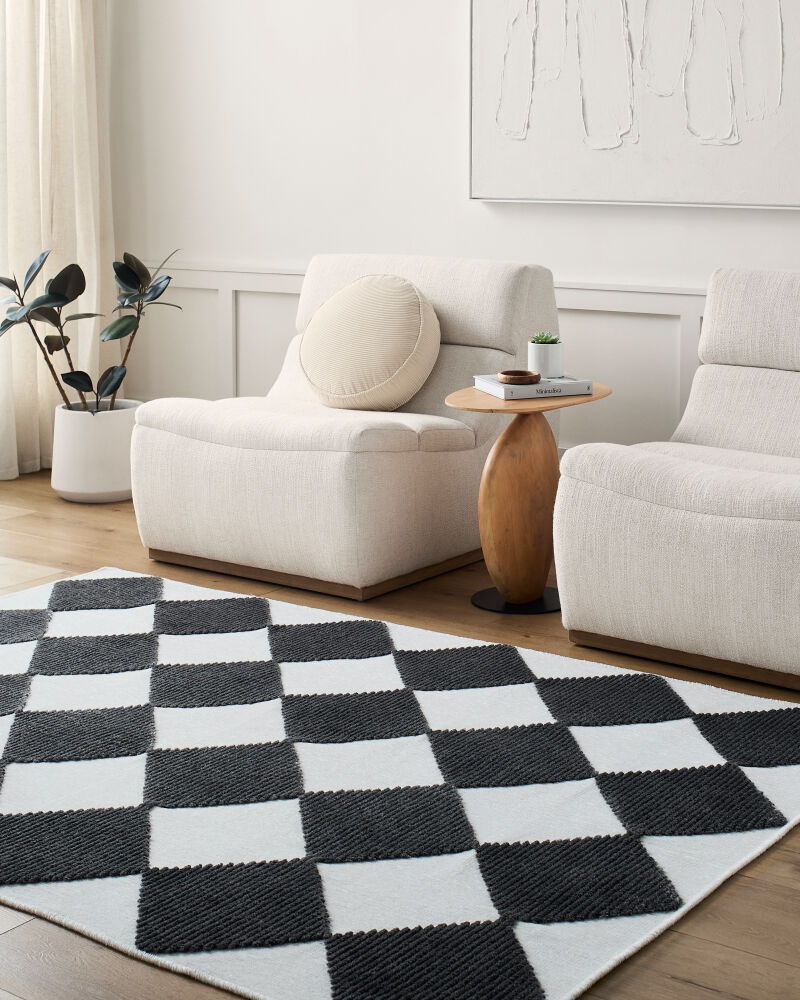 Lyna Machine Woven Rug