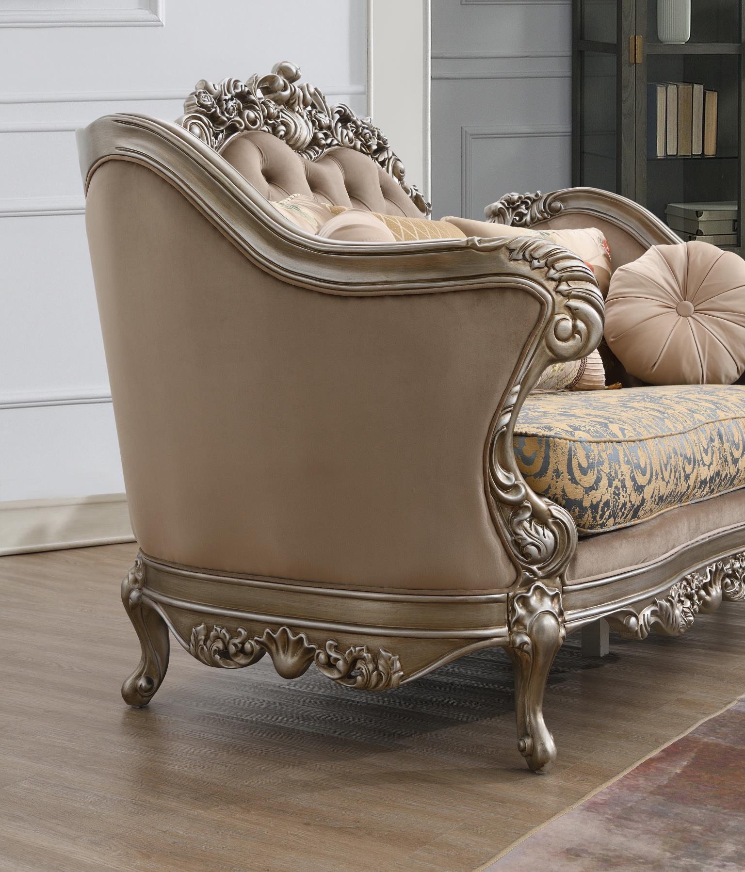U197 - Living Room Set