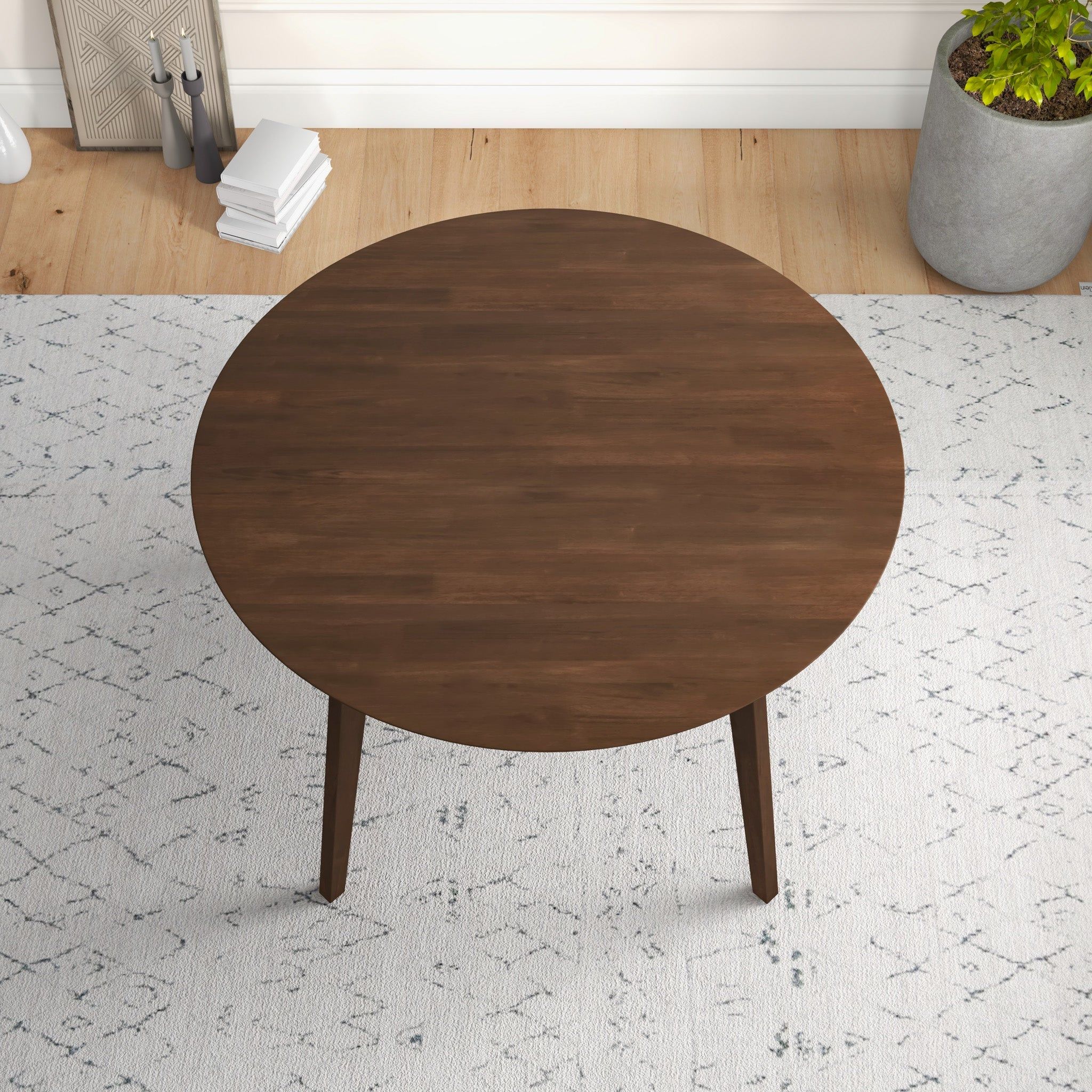 Alina - Elegant Dining Table