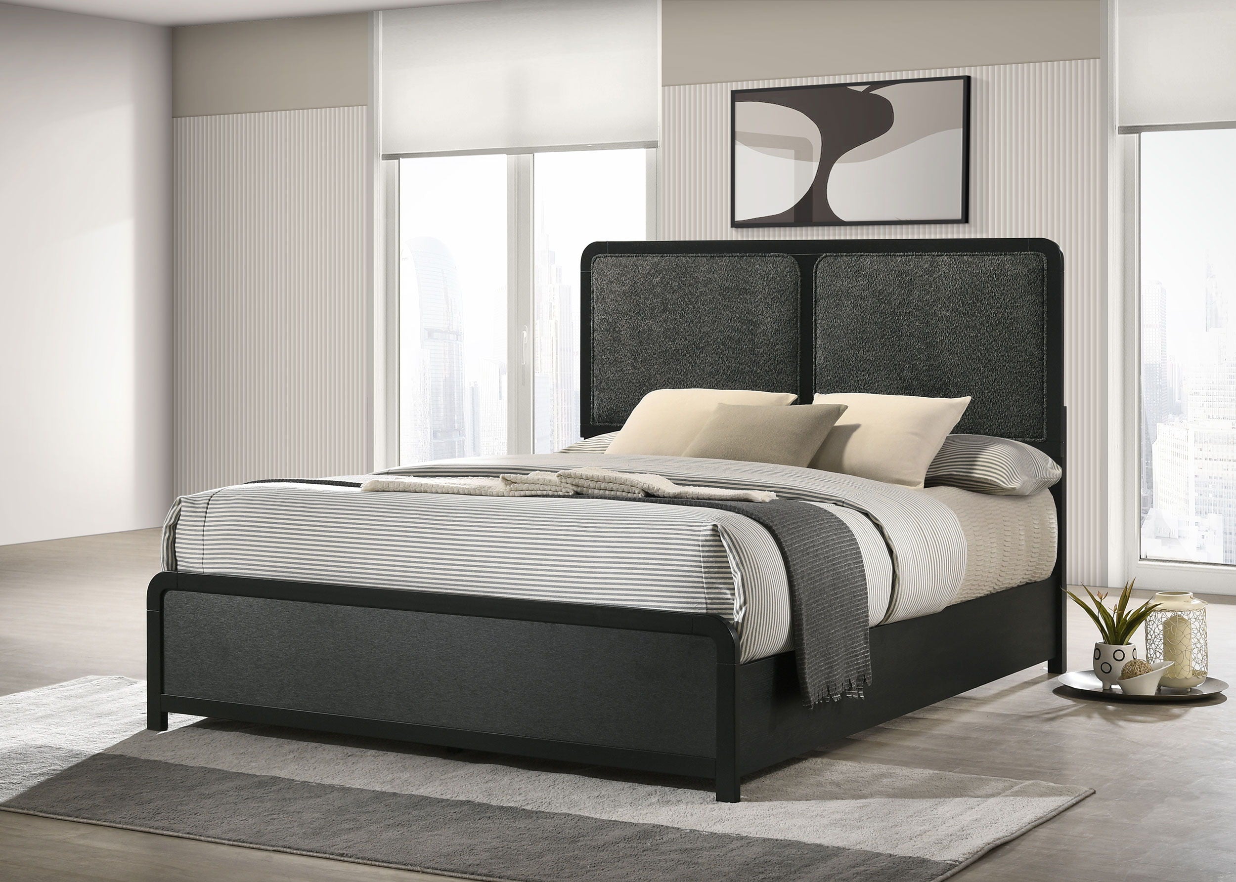 Coaster Fine Furniture Cavelle - Upholstered Bed | Meri Furniture