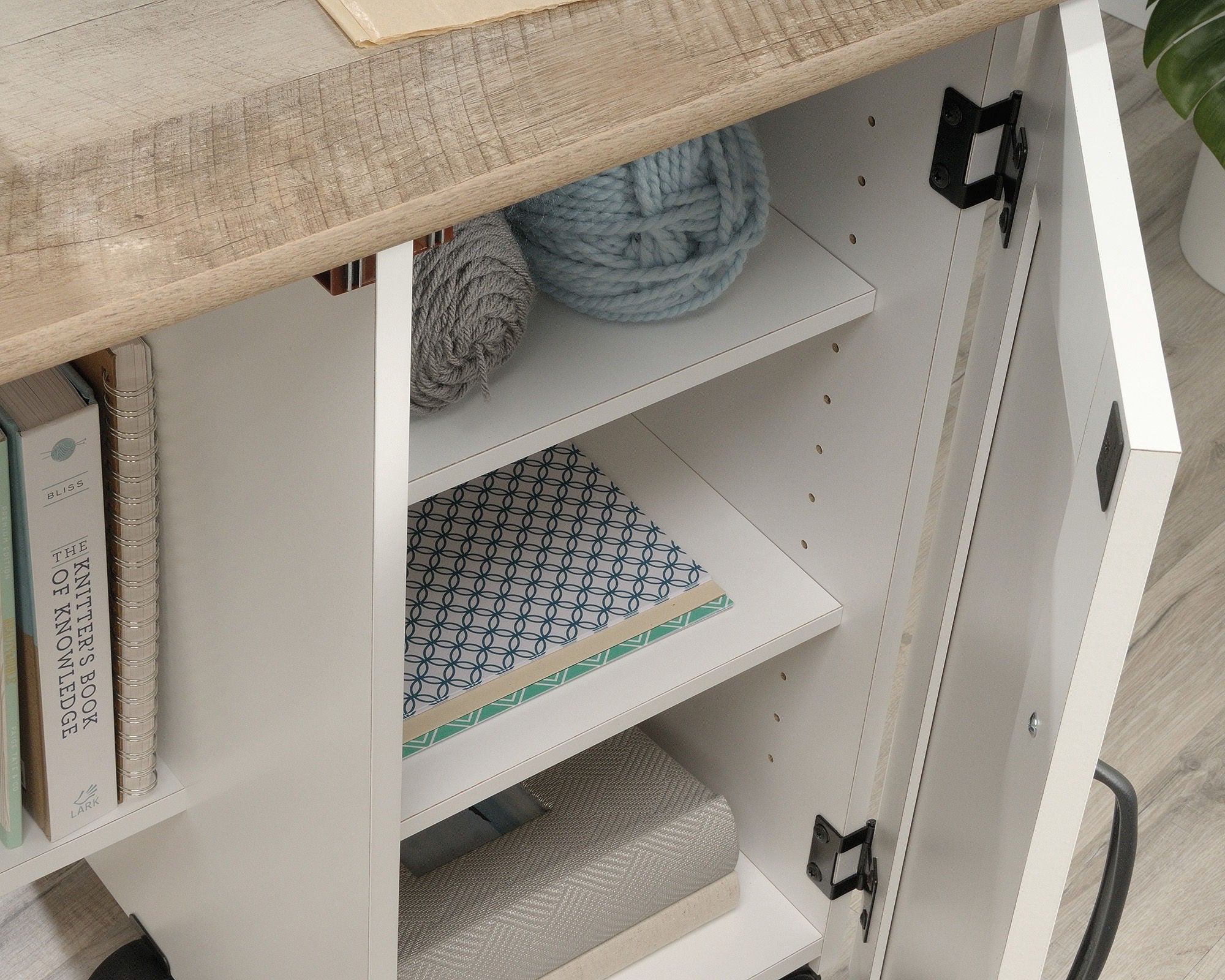 Drop-Leaf Craft Table/Sewing Cart