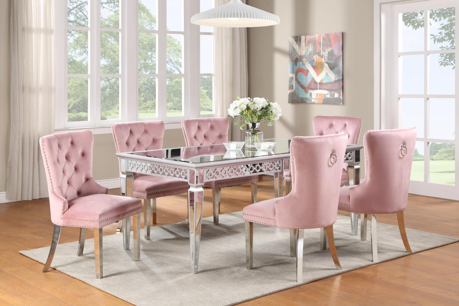 D082 - Dining Room Set