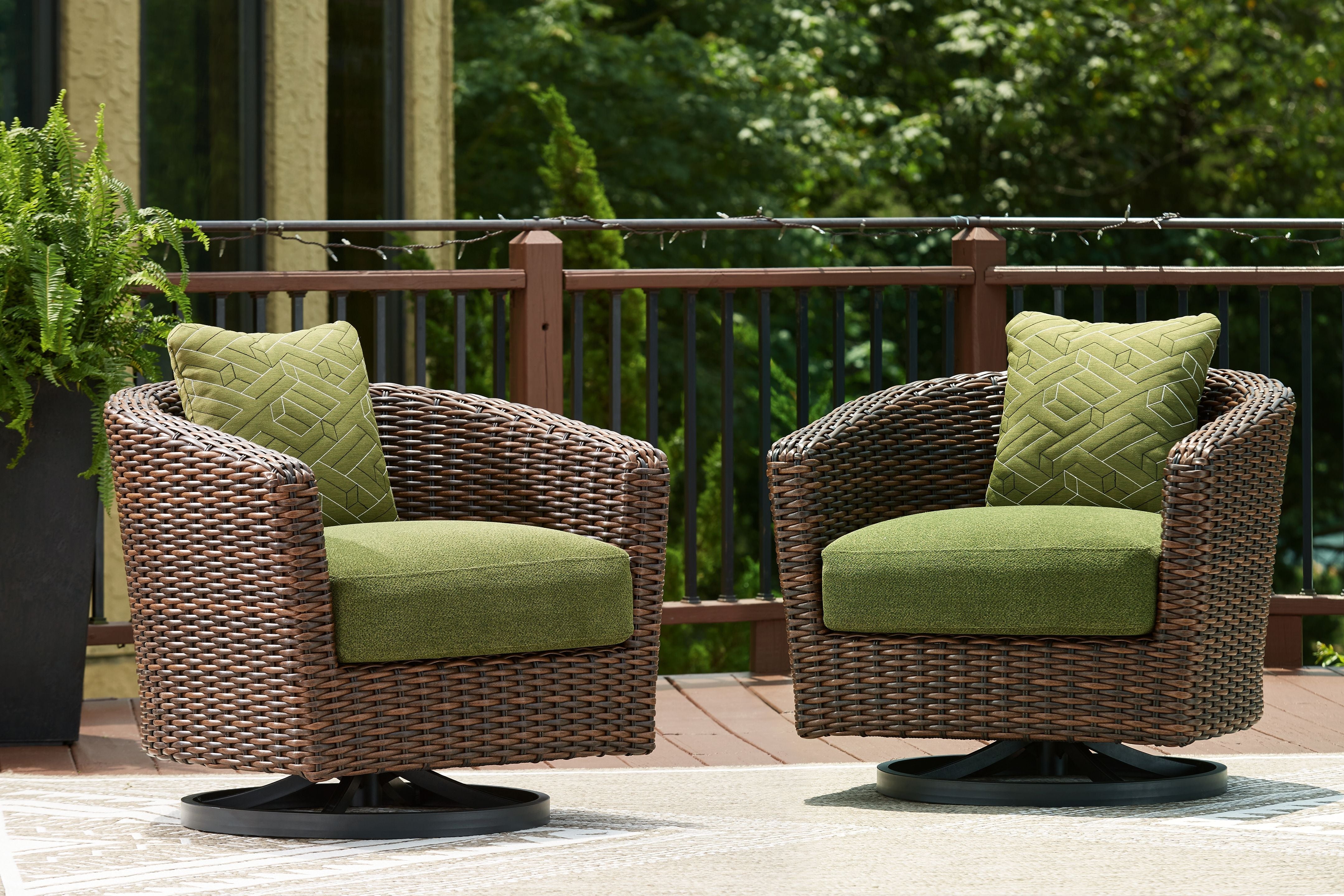 Signature Design by Ashley® Horizon Hall - Brown / Green - Swivel Lounge With Cushion | Meri Furniture