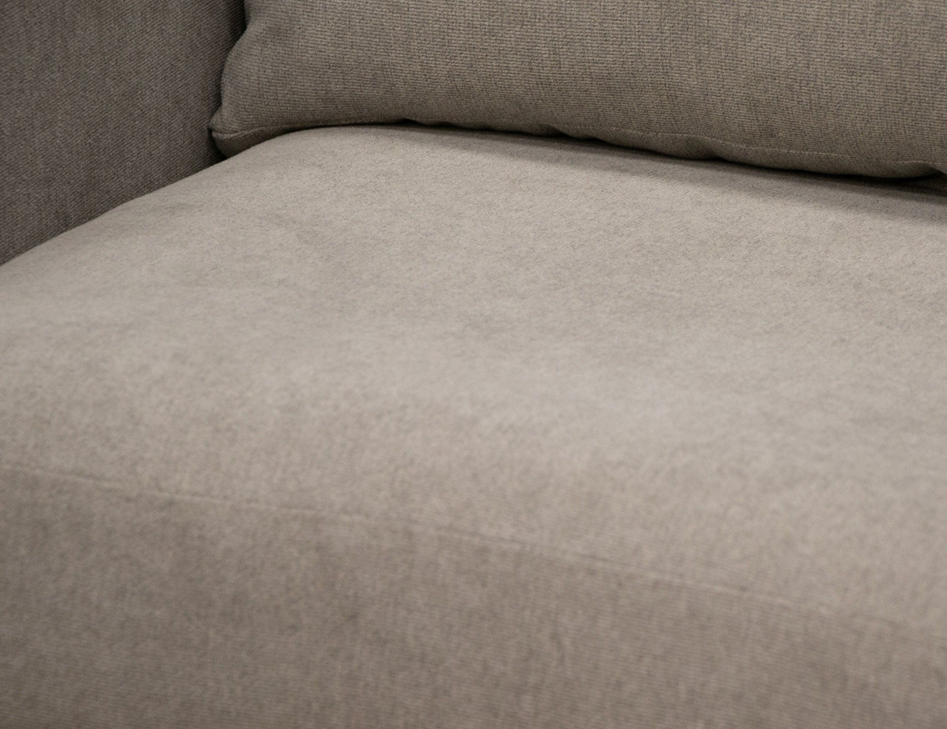 International Furniture Direct Mita - Loveseat | Meri Furniture