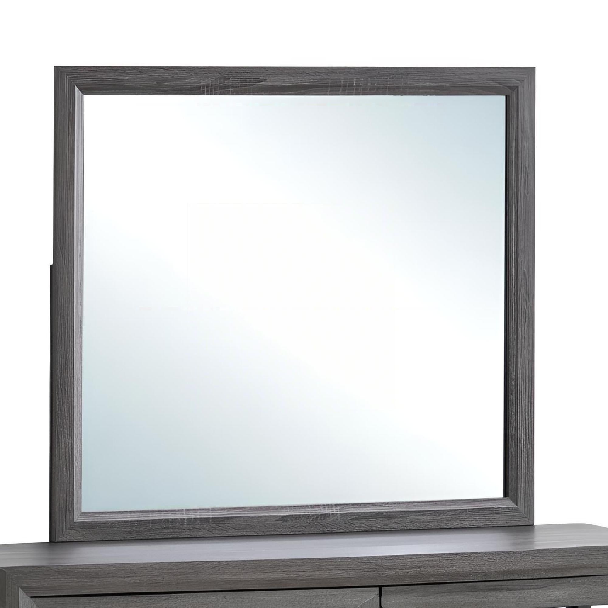 Glasgow - Mirror With Minimalist Design And Low Distortion Glass