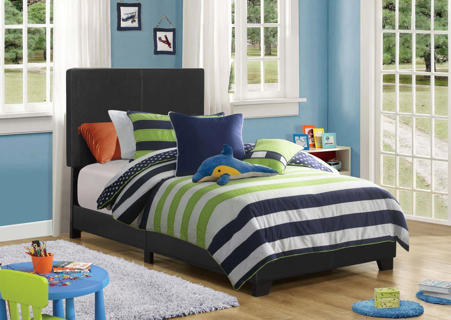 Coaster Fine Furniture Dorian - Upholstered Panel Bed | Meri Furniture