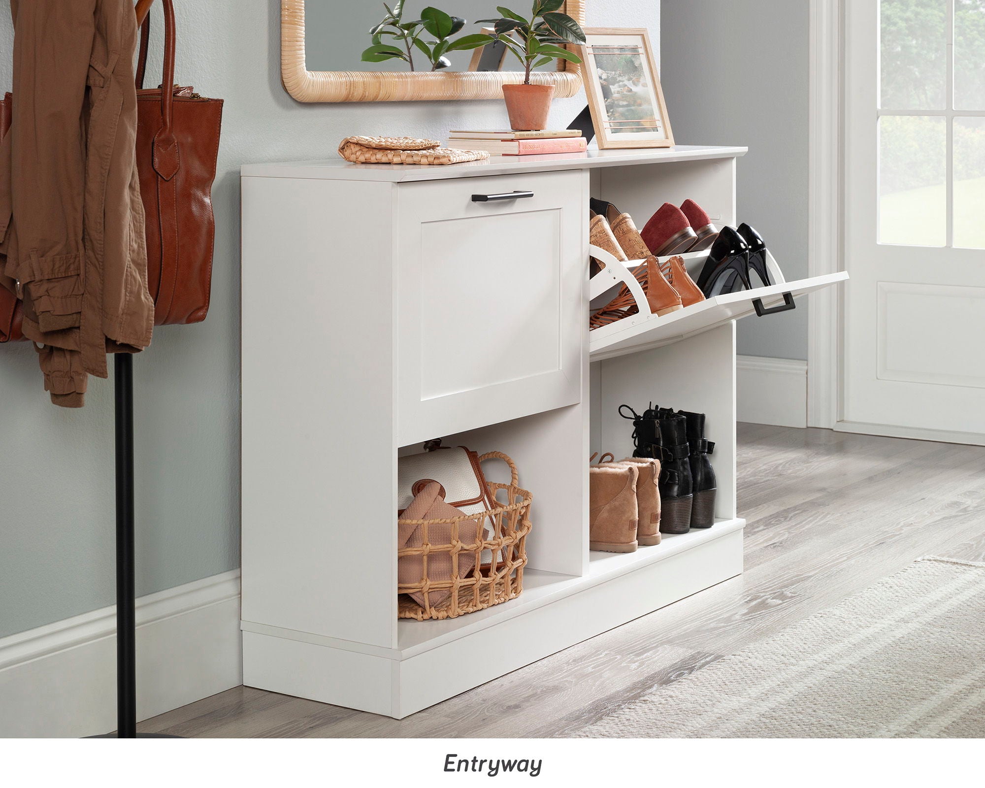 Short Shoe Cabinet with Flip Door in White